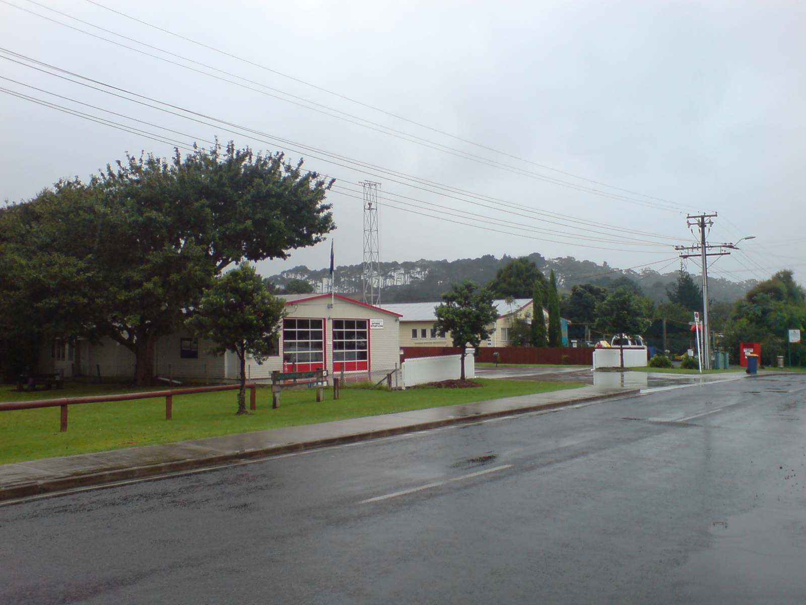 The fire station in the Waitakere suburb of Auckland, New Zeala…