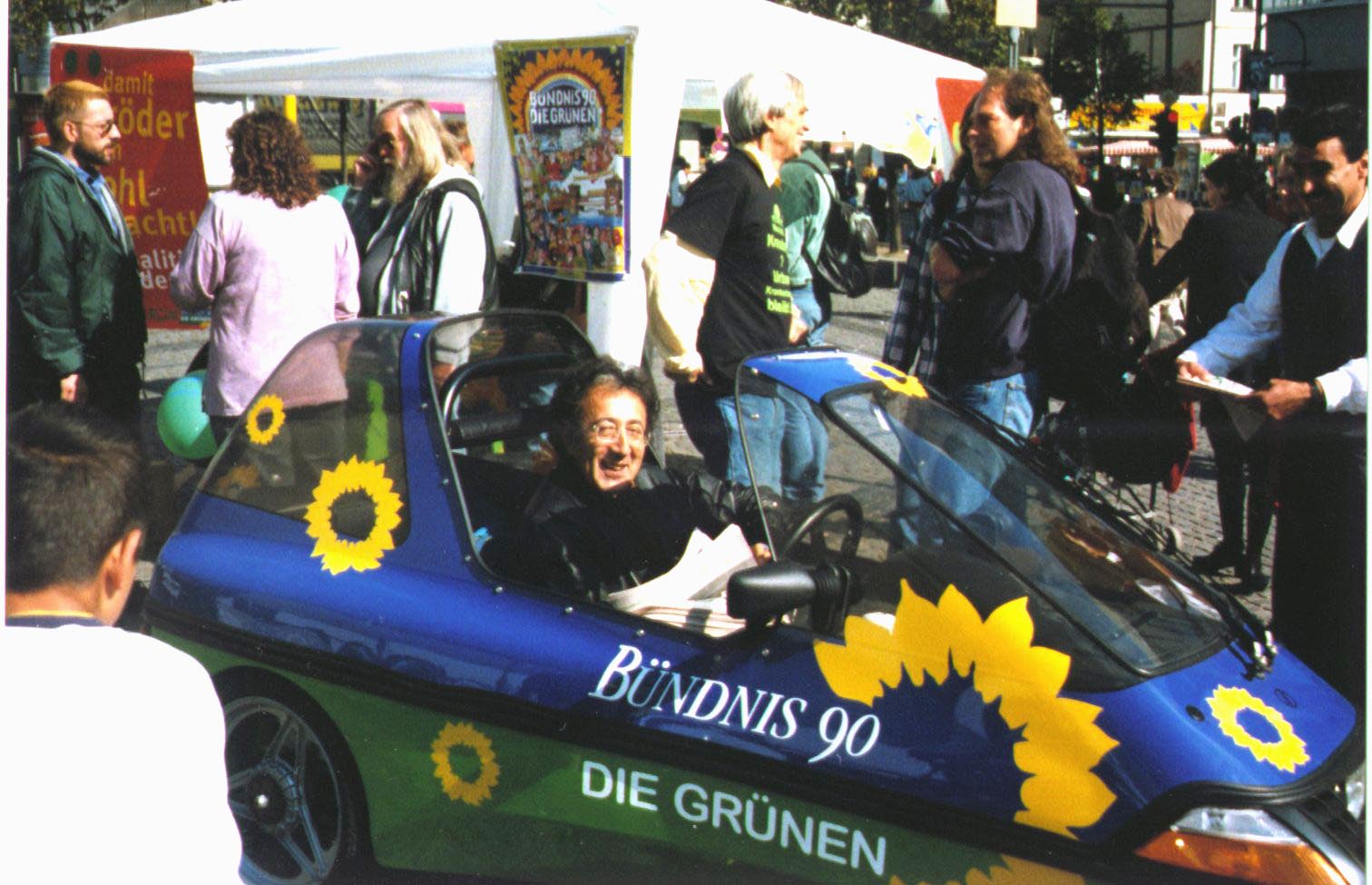 Ismail Kosan during the election campaign for the German Bundes…
