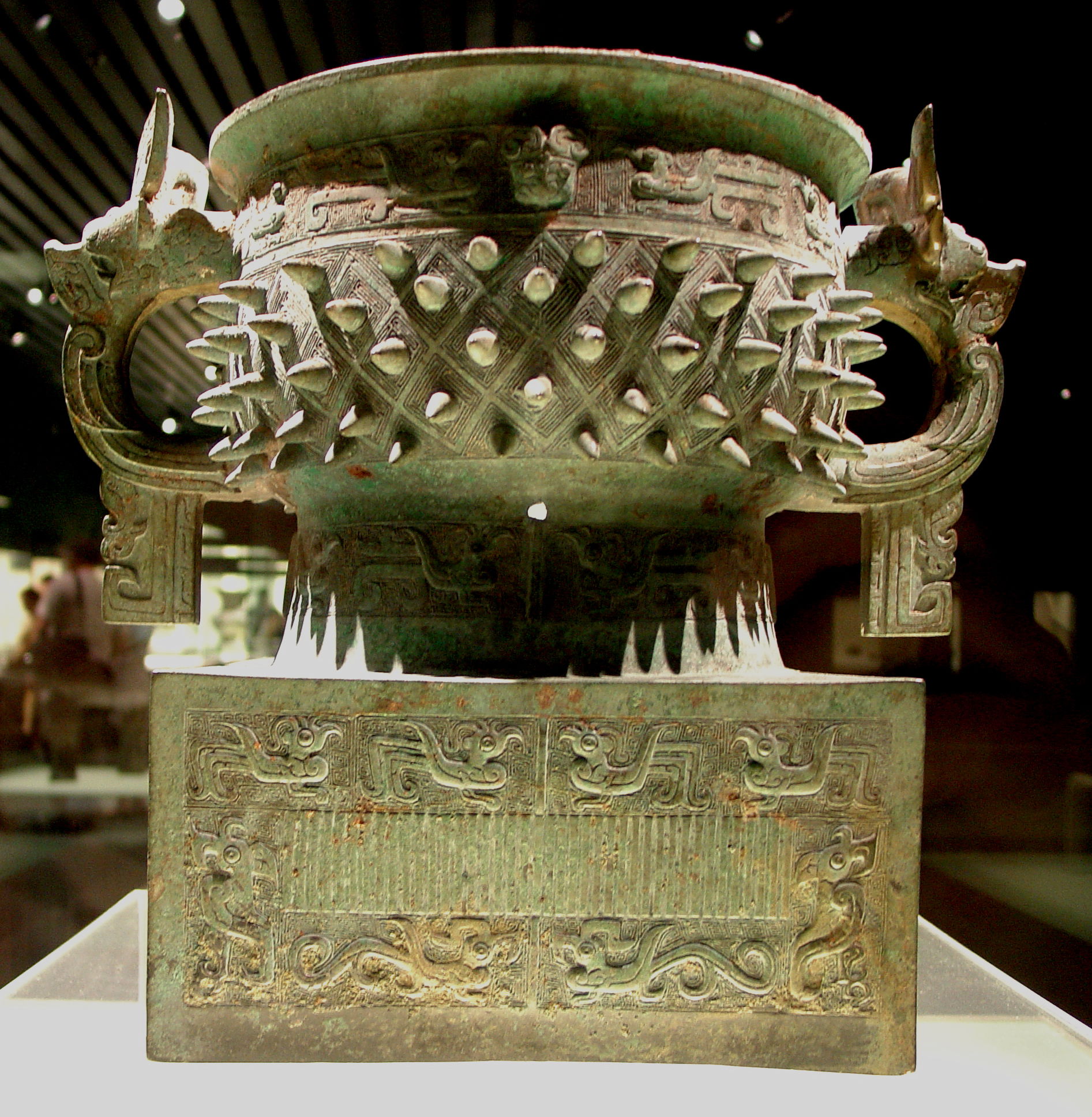Jia Gui. Early Western Zhou, 11th century BC. Shanghai Museum.