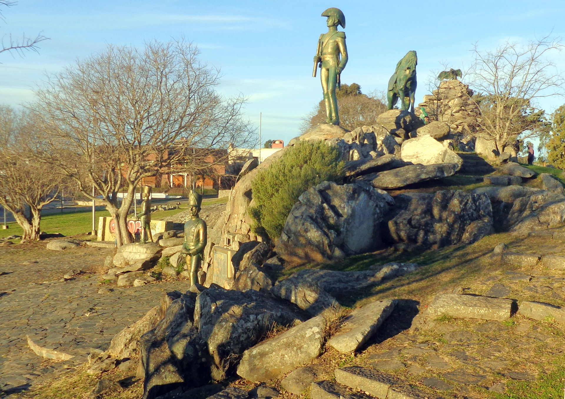 Monumento en el cerro del Libertador General San Martin, Tandil…