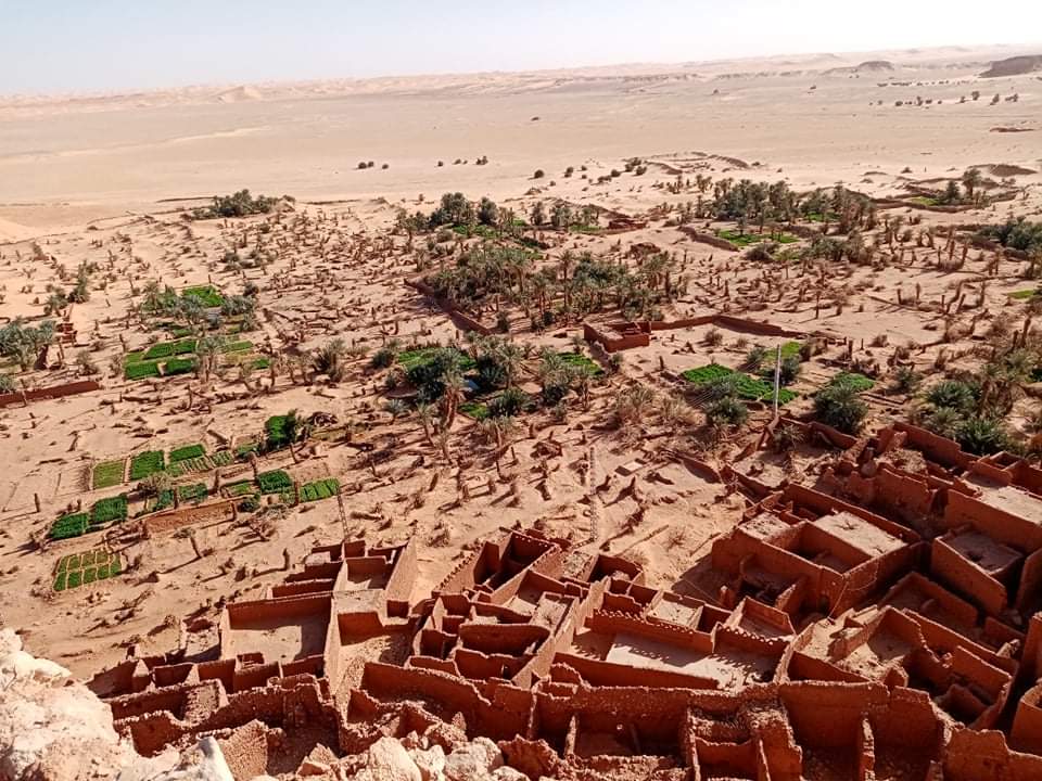 Il s'agit d'un ancien village zénète dans la daira de Cherouine…