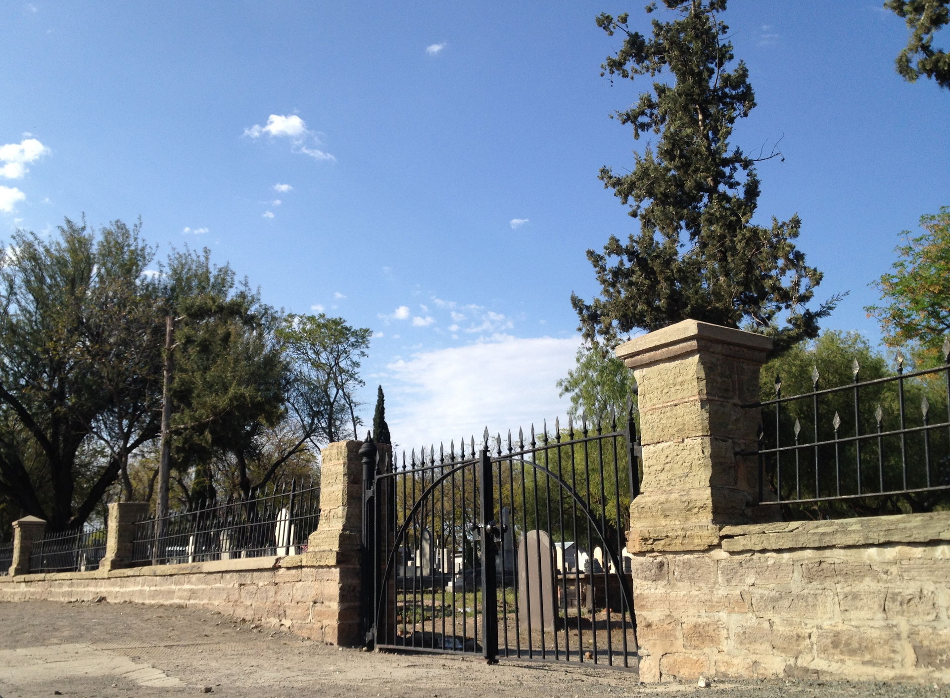 Graveyard ring wall, Monument, Location: Beaufort West, Bird st…