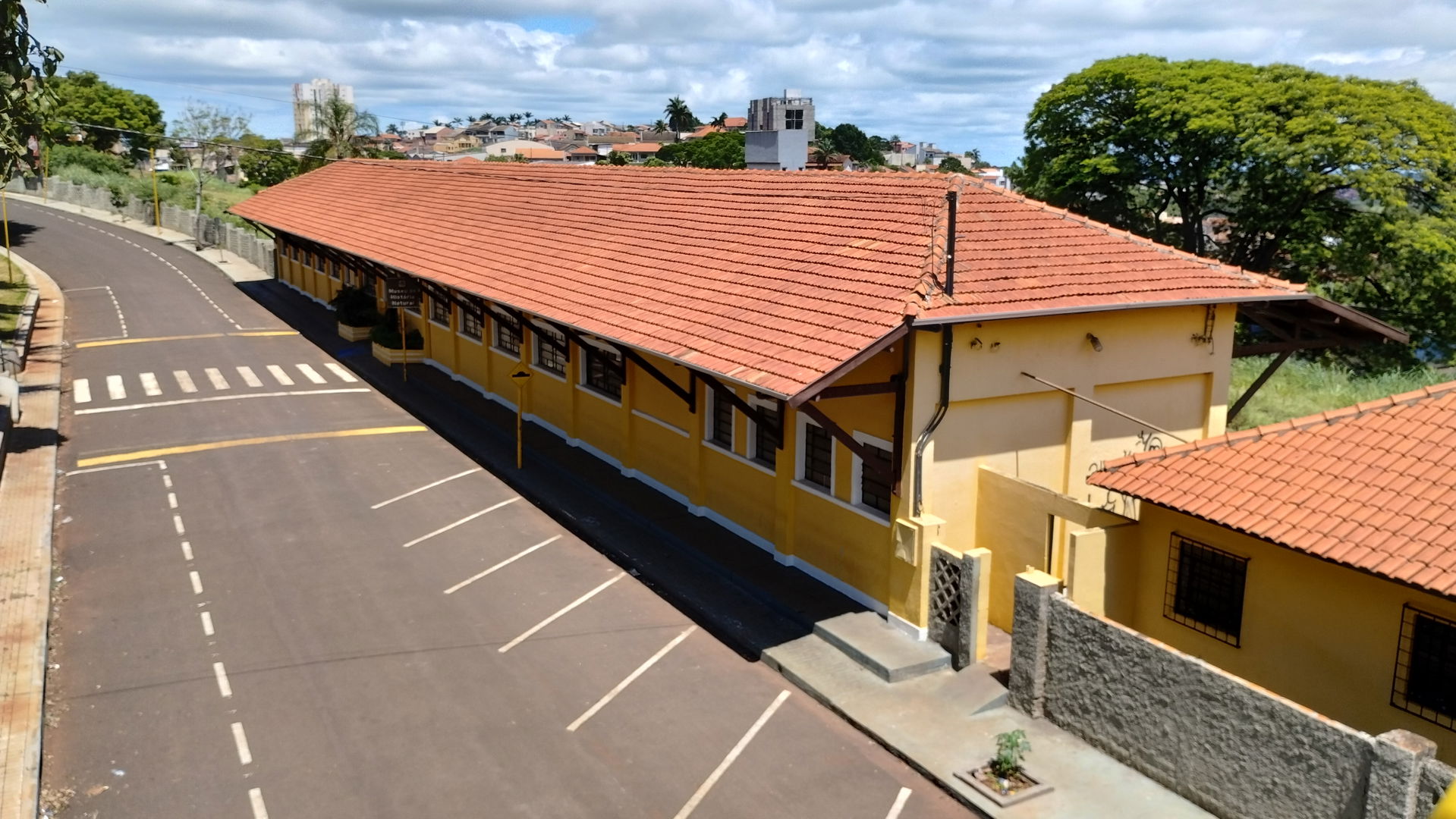 Fotografia da estação de Cornélio Procópio, da Rede de Viação S…
