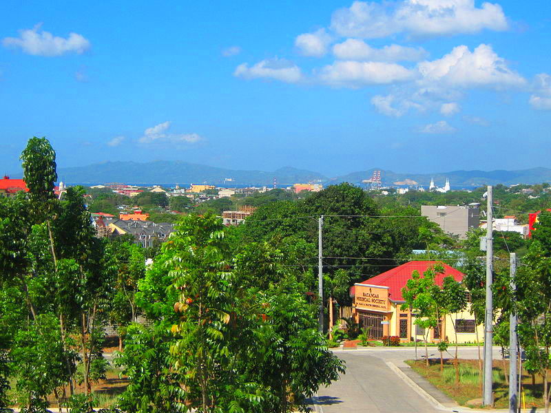 This image depicts Poblacion, Batangas City; Batangas Bay and C…