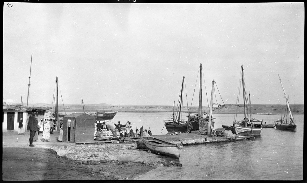 Harbour of Al Wajh- the expedition dhaw