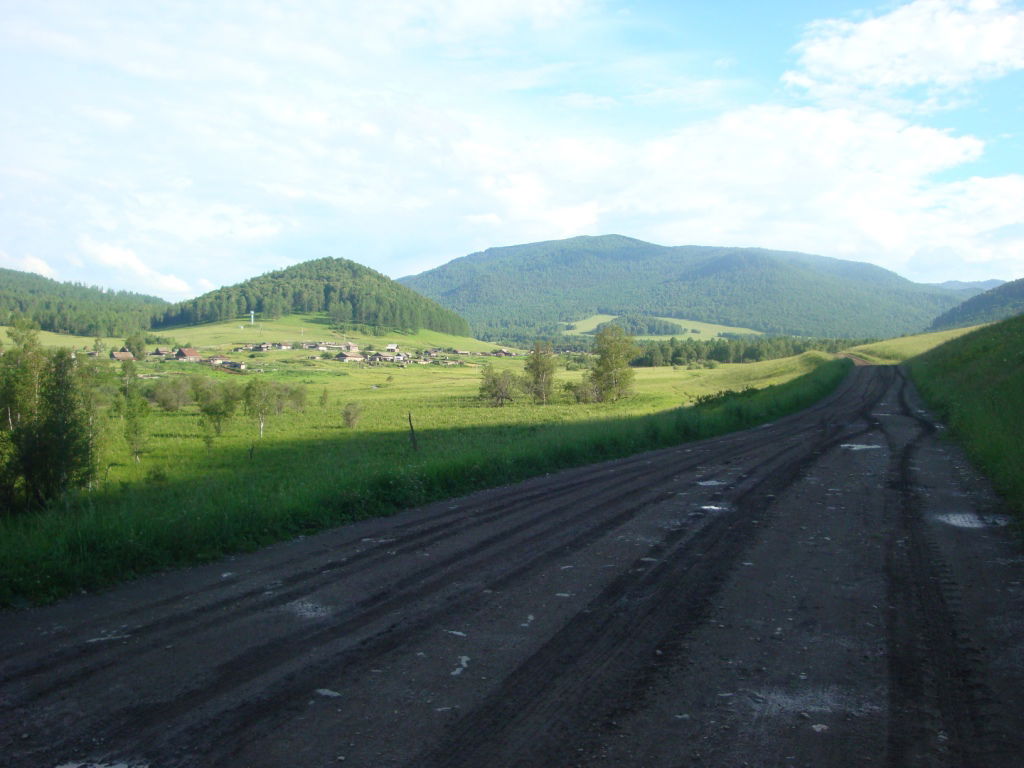 Village de Mariïnsk dans la république de l'Altaï