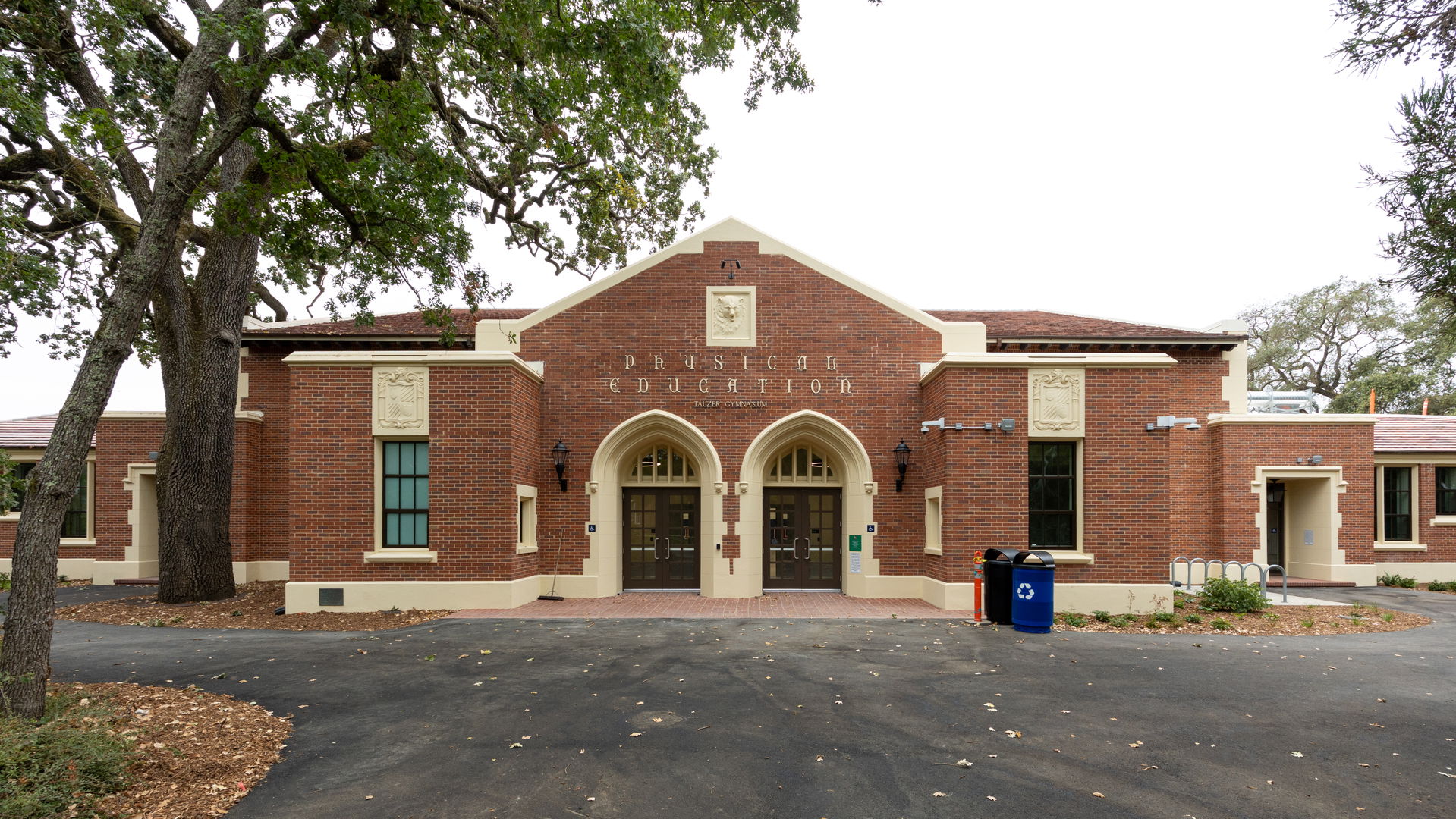 North entrance to Tauzer Gymnasium, Santa Rosa Junior College