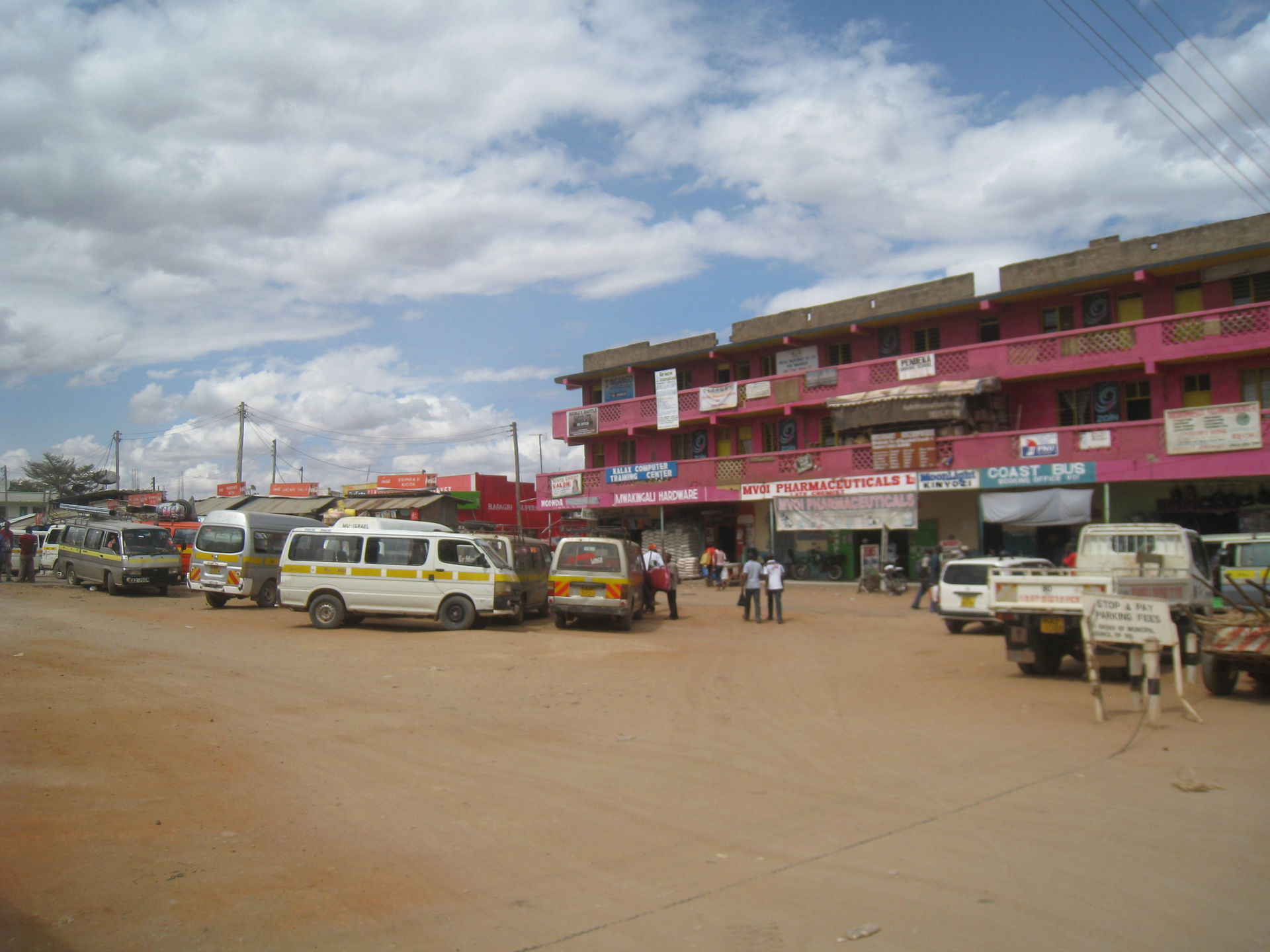 Town of Voi at the Matatsu bus stop.