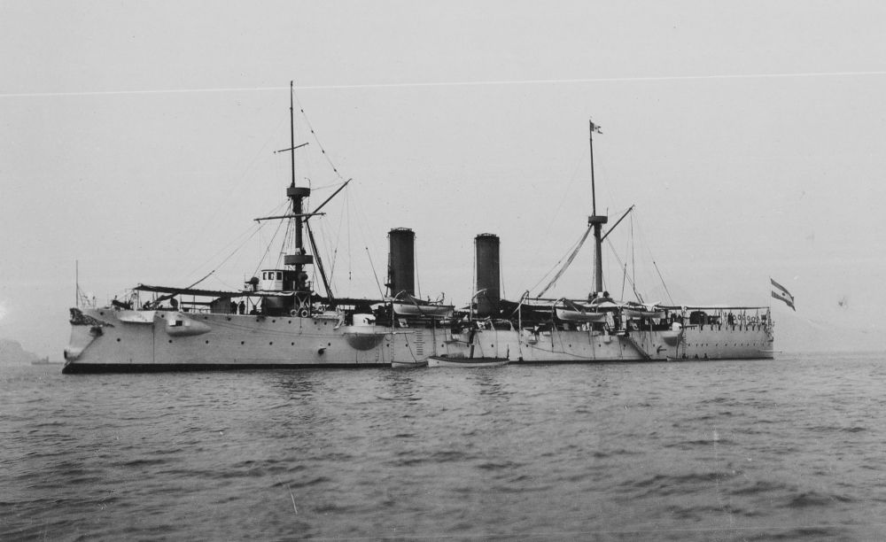 Der  argentinische Kreuzer "Nueve de Julio" im Jahr 1910