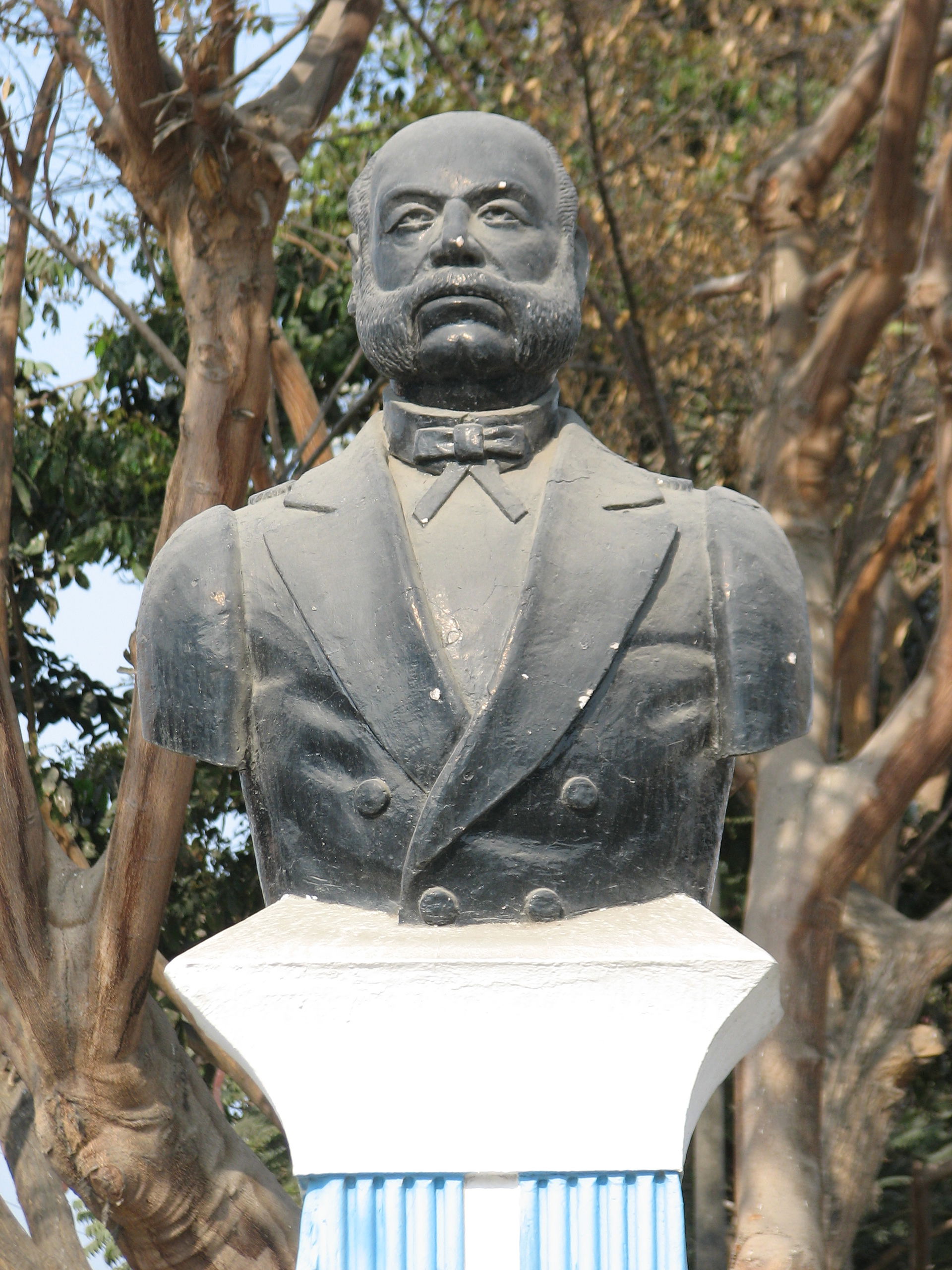 Statue of Miguel Grau on Plaza Grau in Casma/Casma/Ancash, Peru.