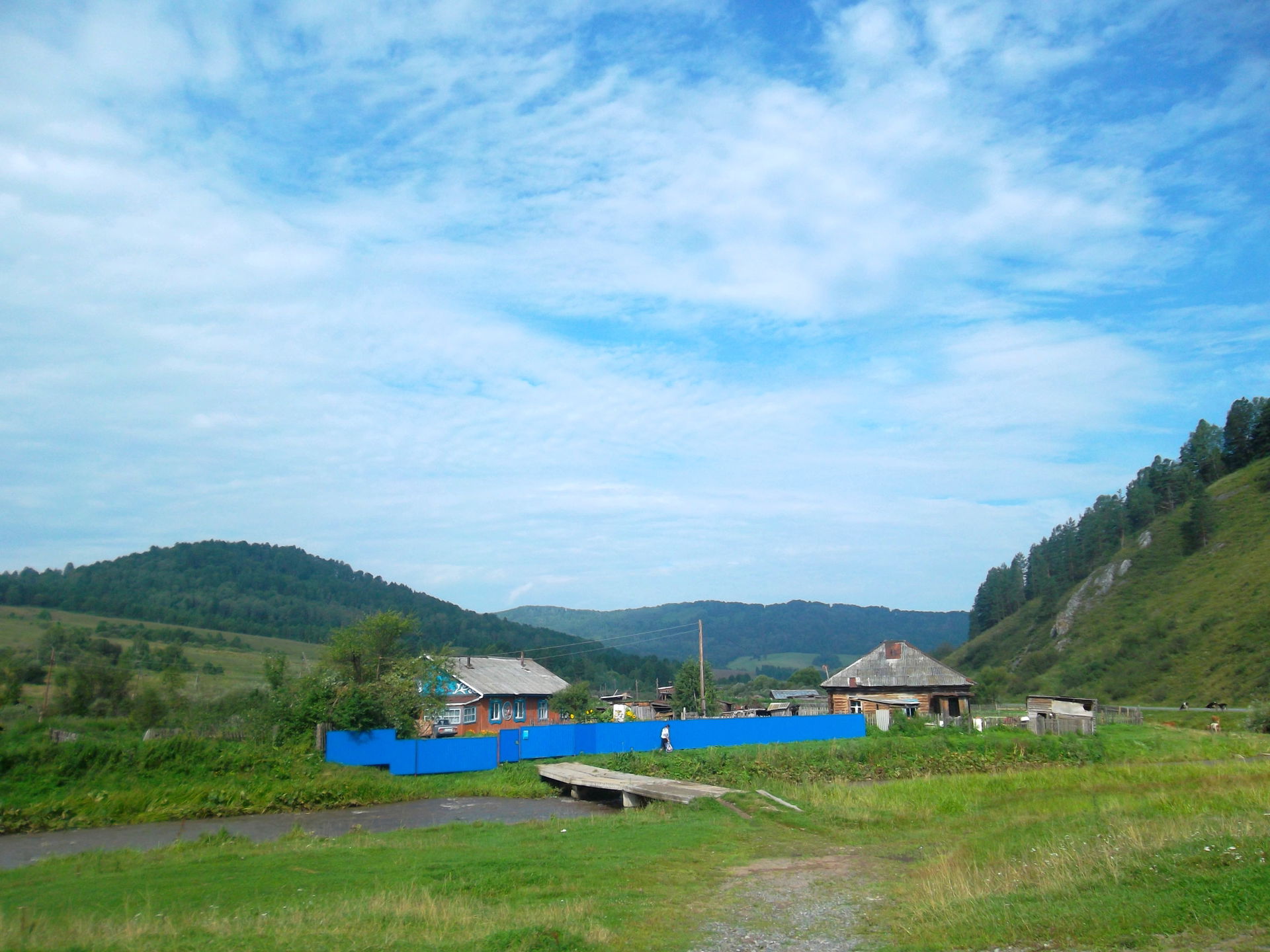 Village de Karassouk dans la république de l'Altaï.