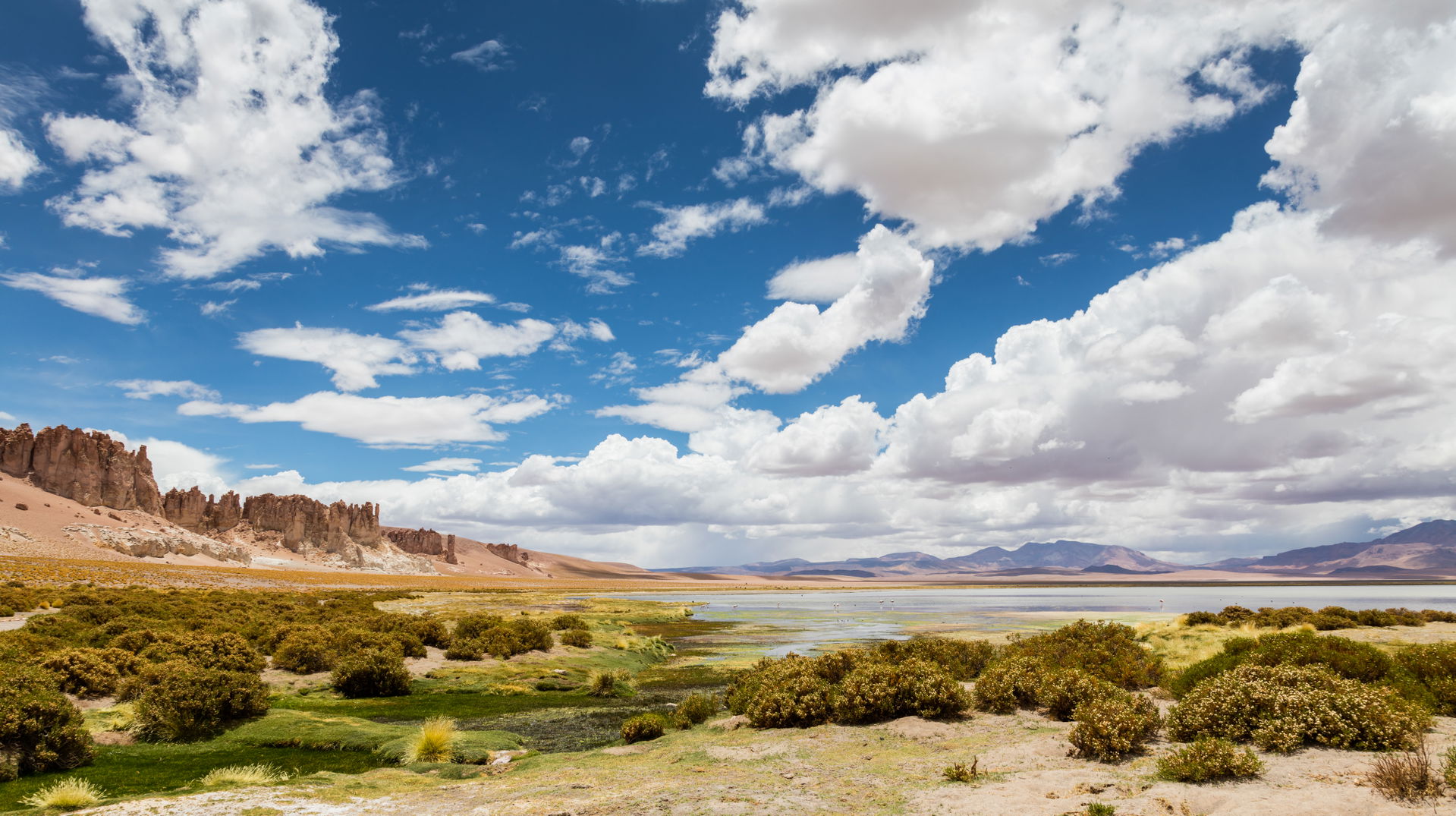 Panoramic view of the Tara Cathedrals (left) and the Tara salt …