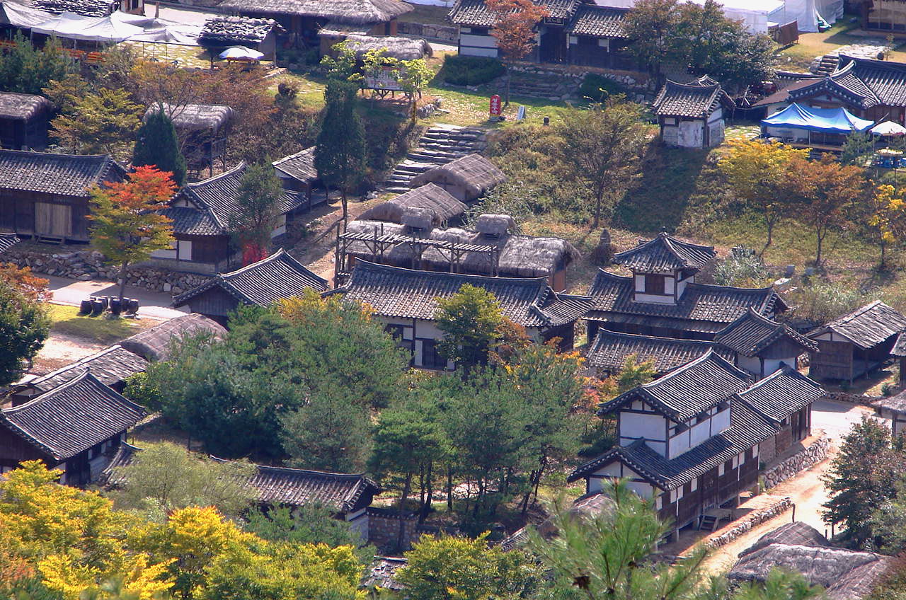 SBS Jecheon setting at the Cheongpung Cultural Properties Compl…