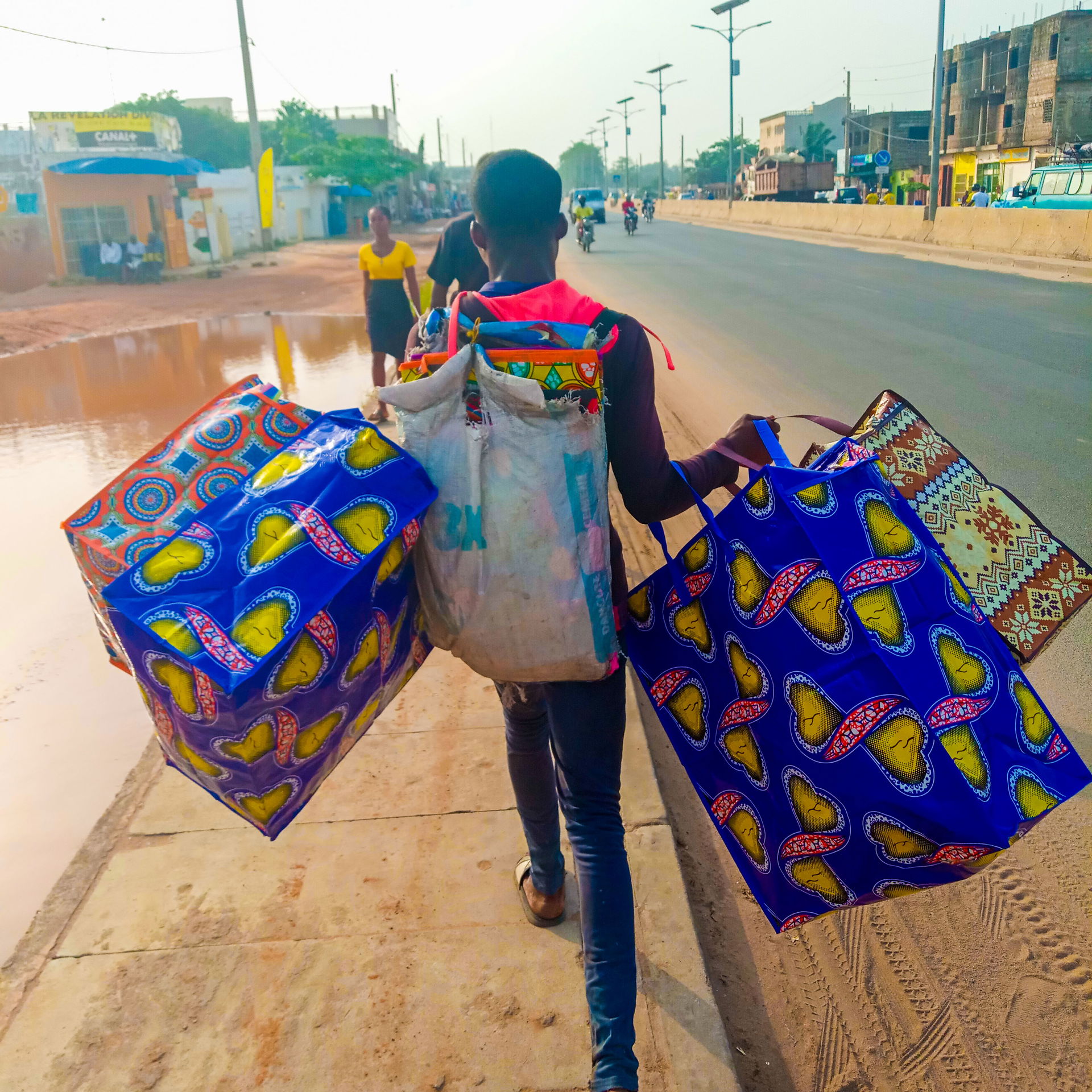 Street Vendor (Abomey-Calavi)