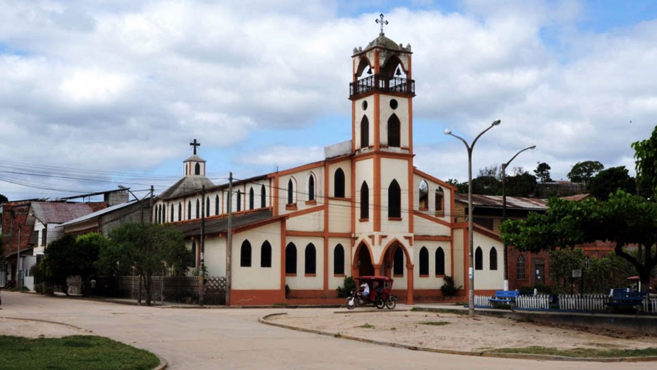 La Iglesia Matiz de Contamana, Loreto.