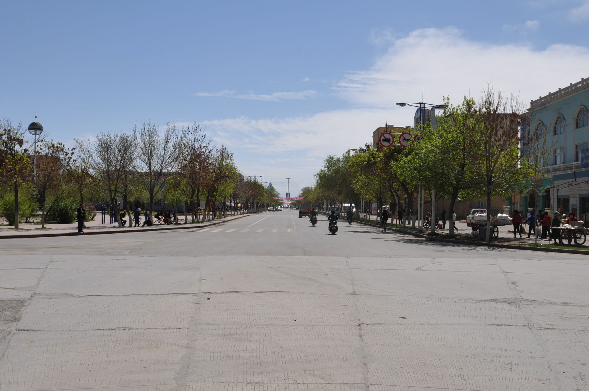 中国新疆昌吉回族自治州奇台县 China Xinjiang Qitai, China Xinjiang Urumqi Welc…