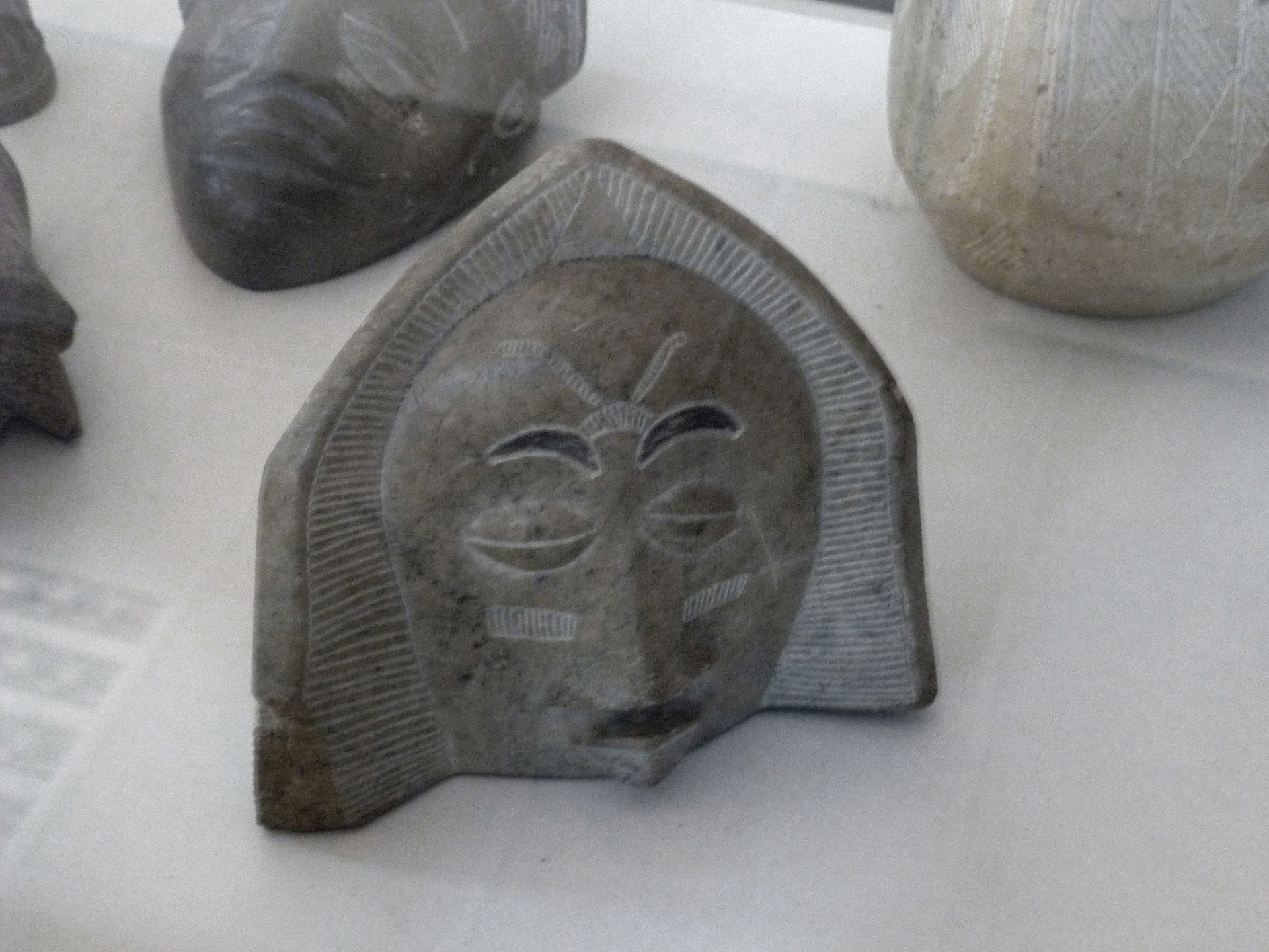 Musée africain de Gunsbach (Haut-Rhin) : statuette en pierre de…