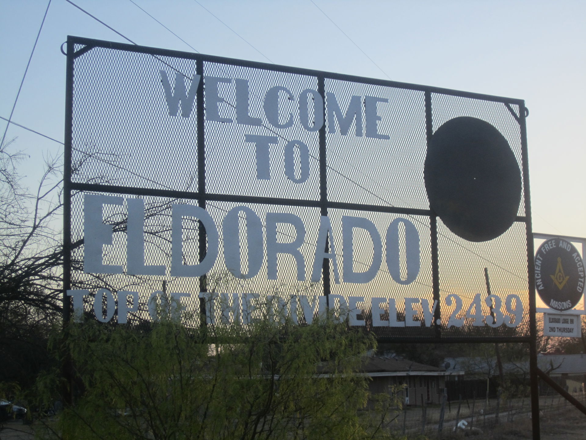 I took photo with Canon camera in Eldorado, TX.