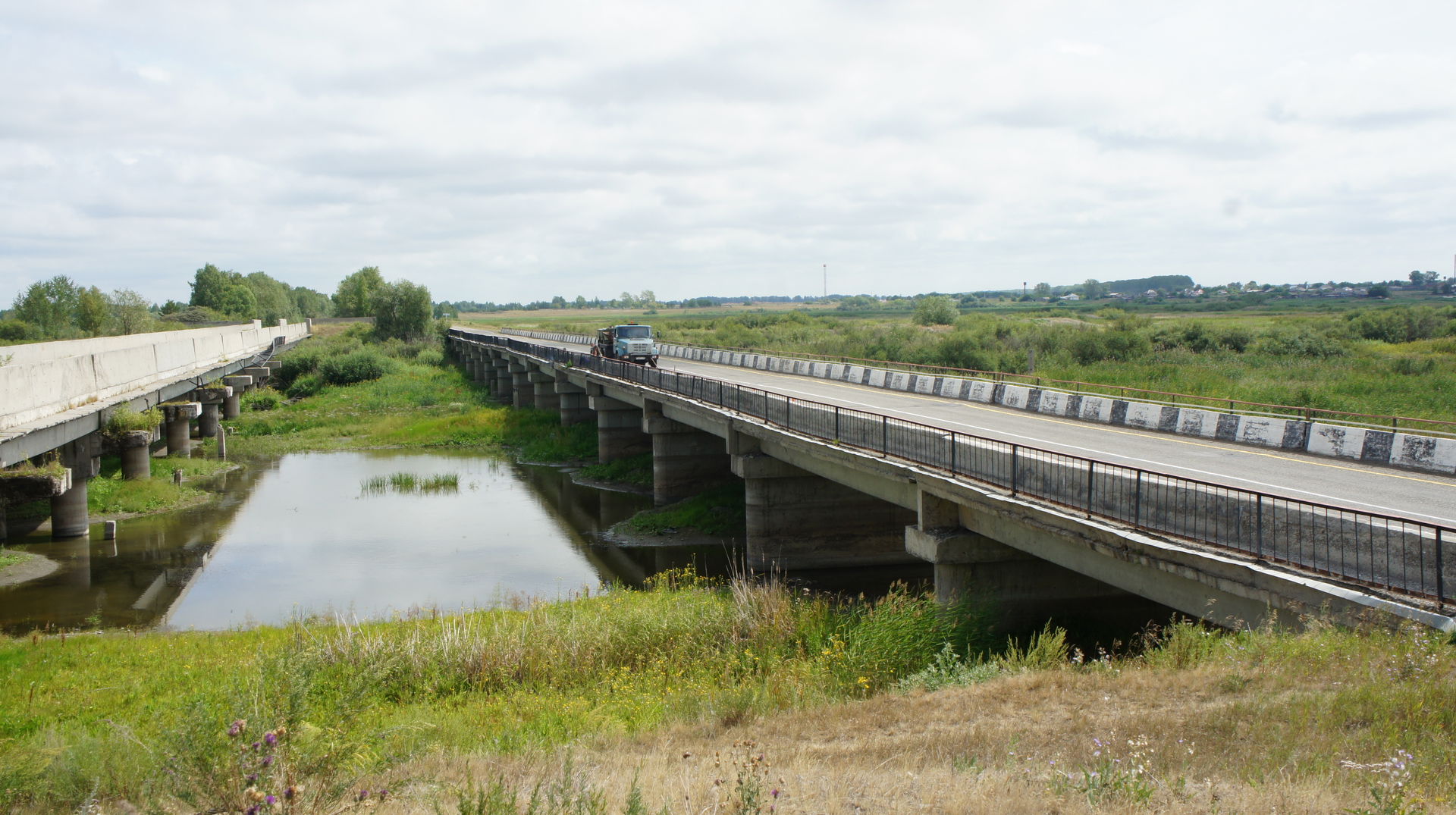 Река Кулунда в районе села Андроново. Пересечение с водоводом …