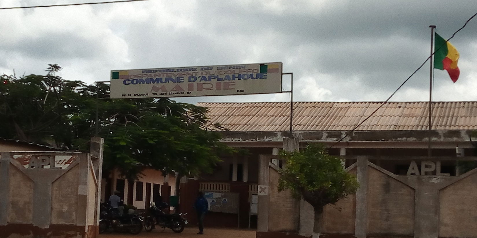 Mairie Aplahoué vue de face