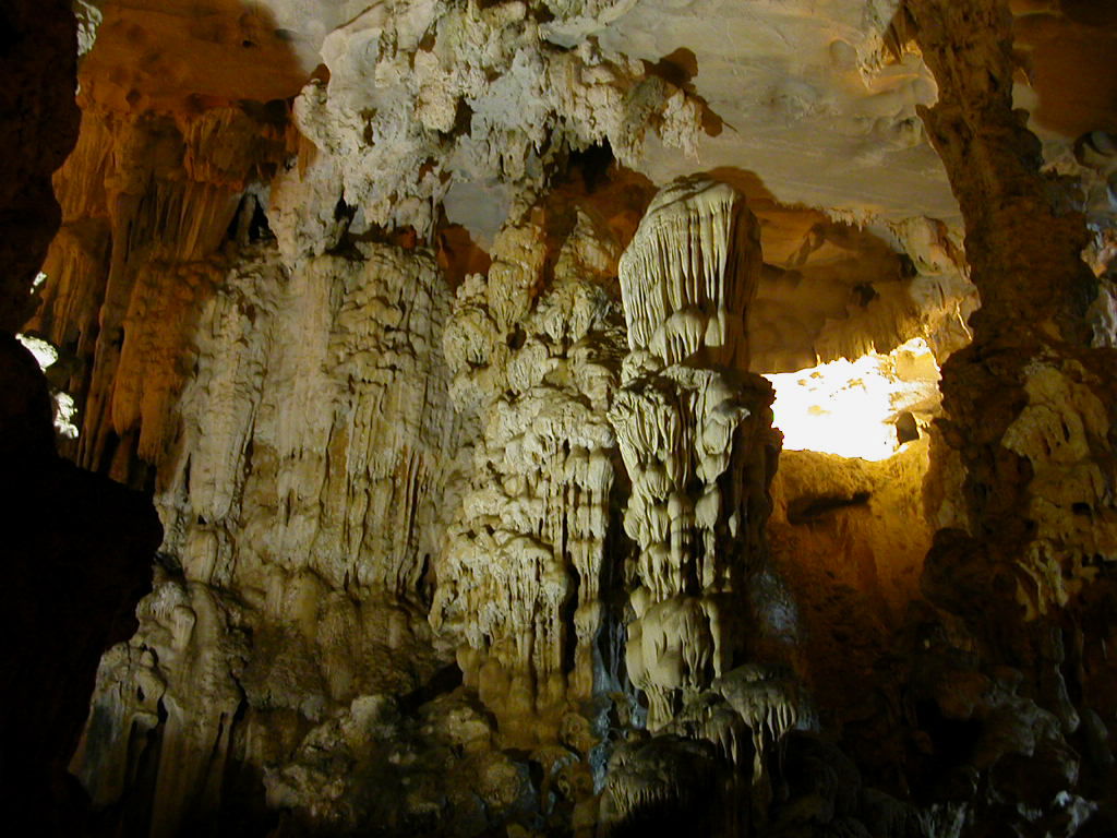 August 2003, cave in Ha Long