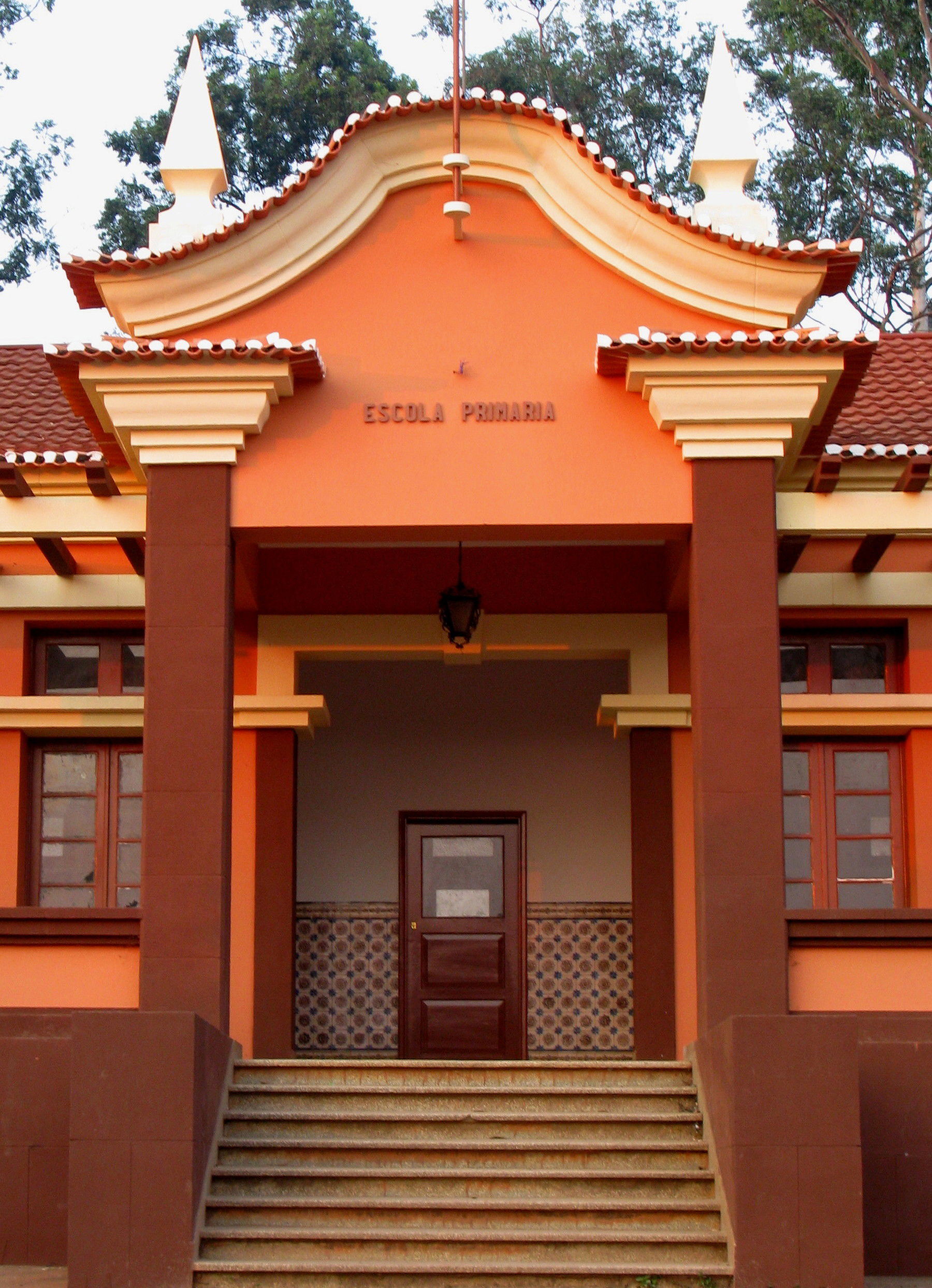 Waku Kungo, Angola