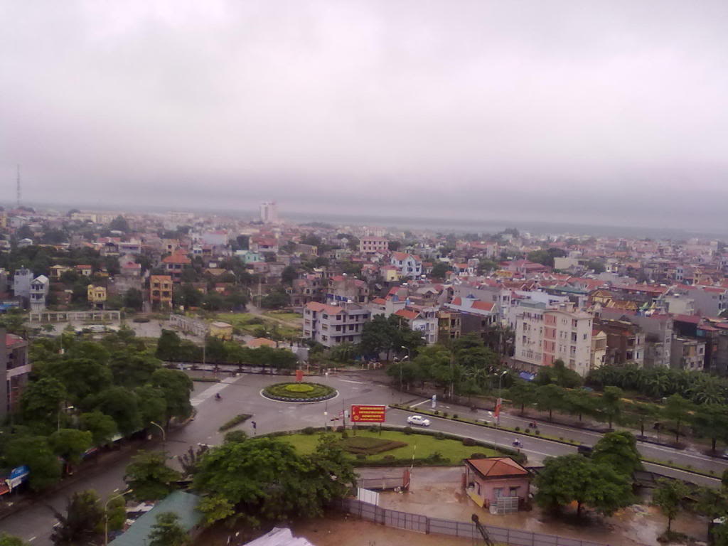 Ngã tư Châu Phong - Nguyễn Tất Thành (cổng cũ bệnh viện tỉnh)