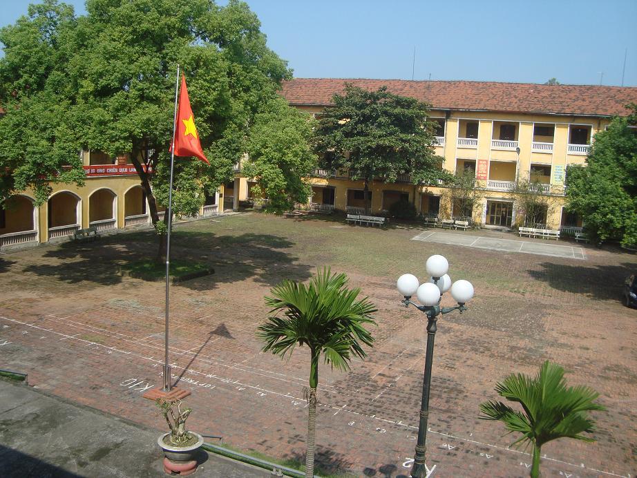 Trường Trung học phổ thông Công nghiệp Việt Trì