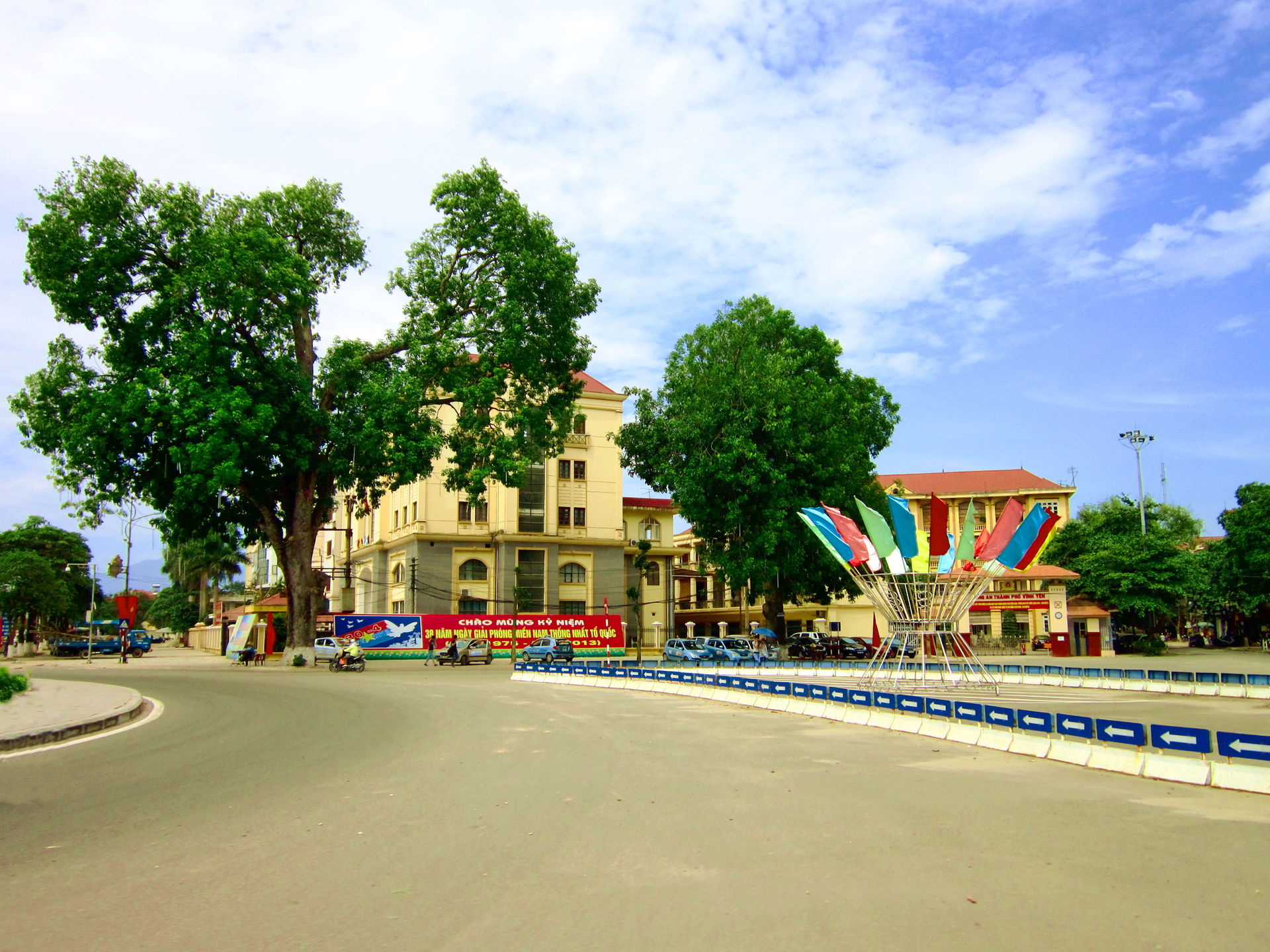 Ở khu vực vòng xoay trung tâm TP. Vĩnh Yên, tỉnh Vĩnh Phúc, Việ…