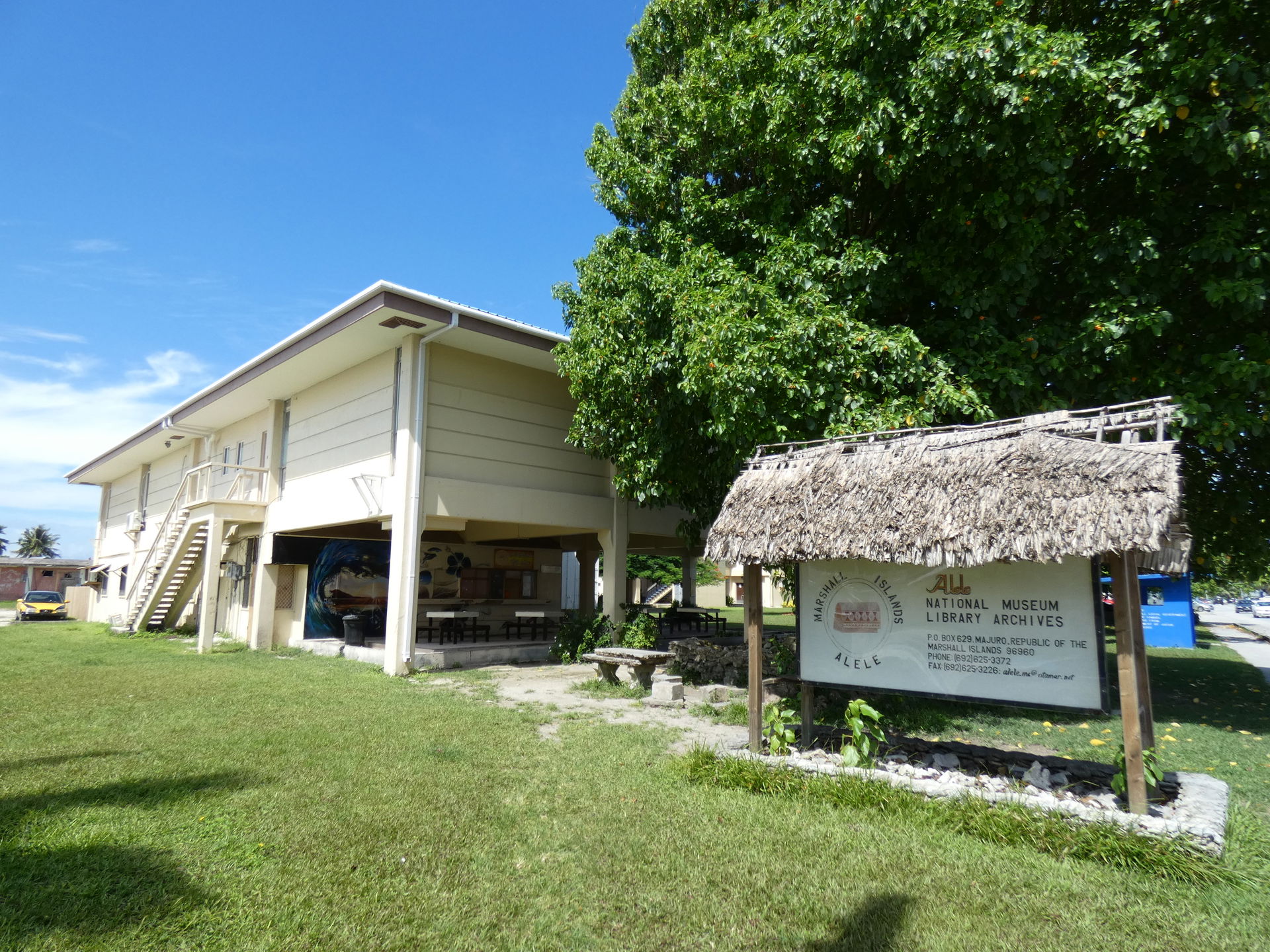 Alele Museum & Public Library, Außenansicht