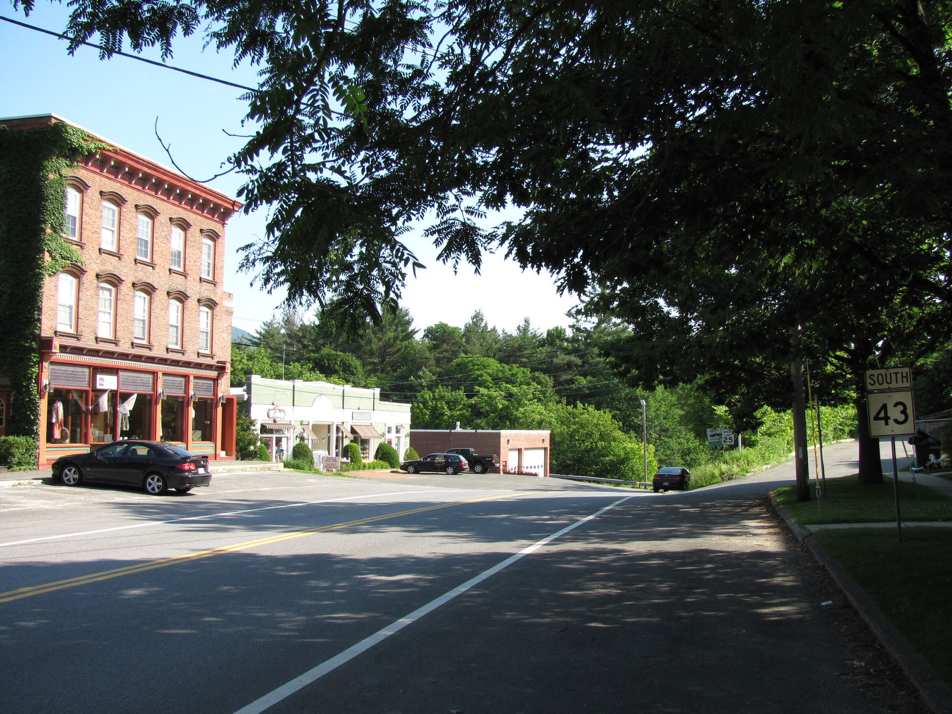 Massachusetts Route 43 southbound, Williamstown Massachusetts