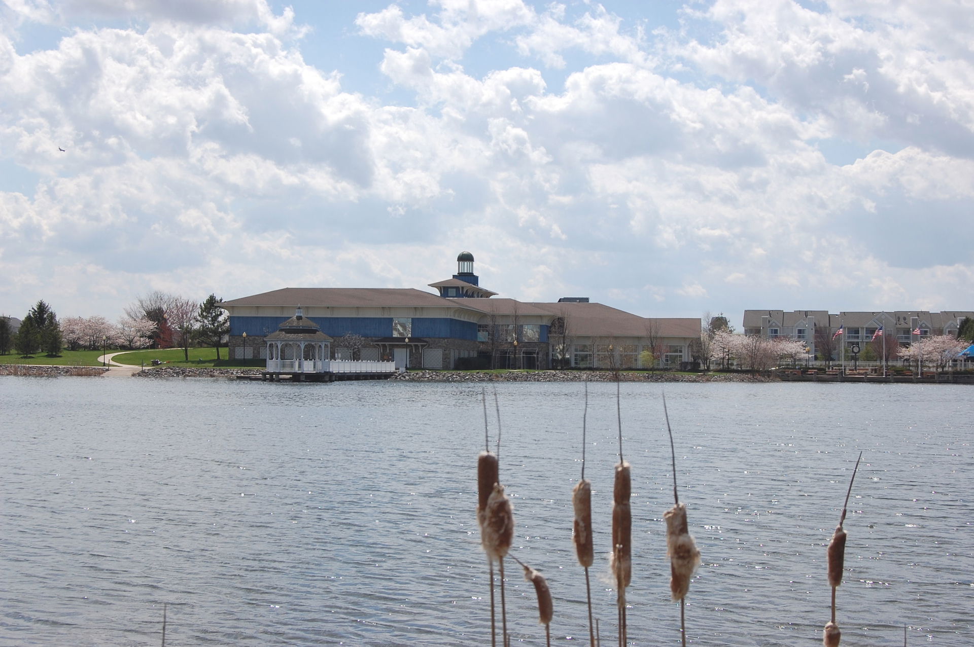 Ashburn Village Sports Pavilion, Ashburn, VA (20147), USA 39.04…