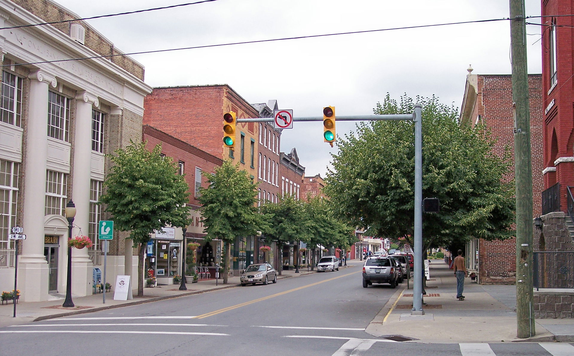 Temple Street (West Virginia Route 20) as viewed from 2nd Avenu…