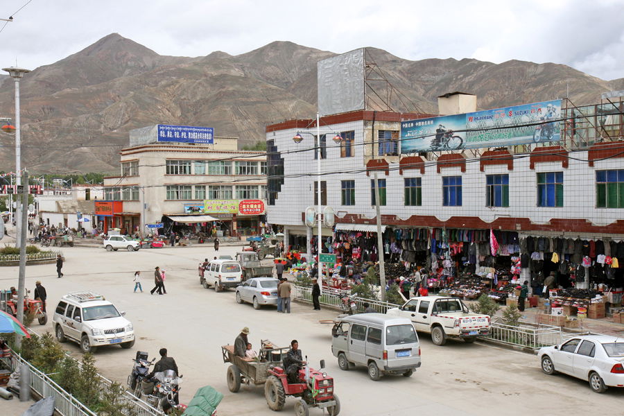 Gyantse, Shanghai Middle Road