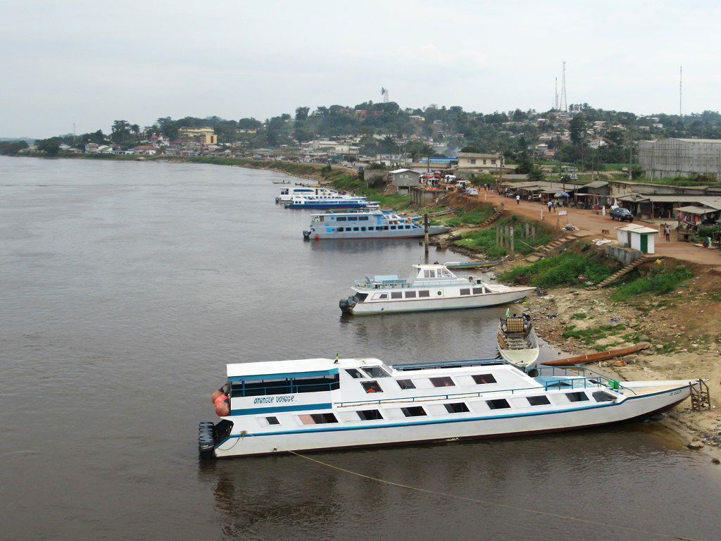 Several times a week boats such as these ply the Ogooue River b…