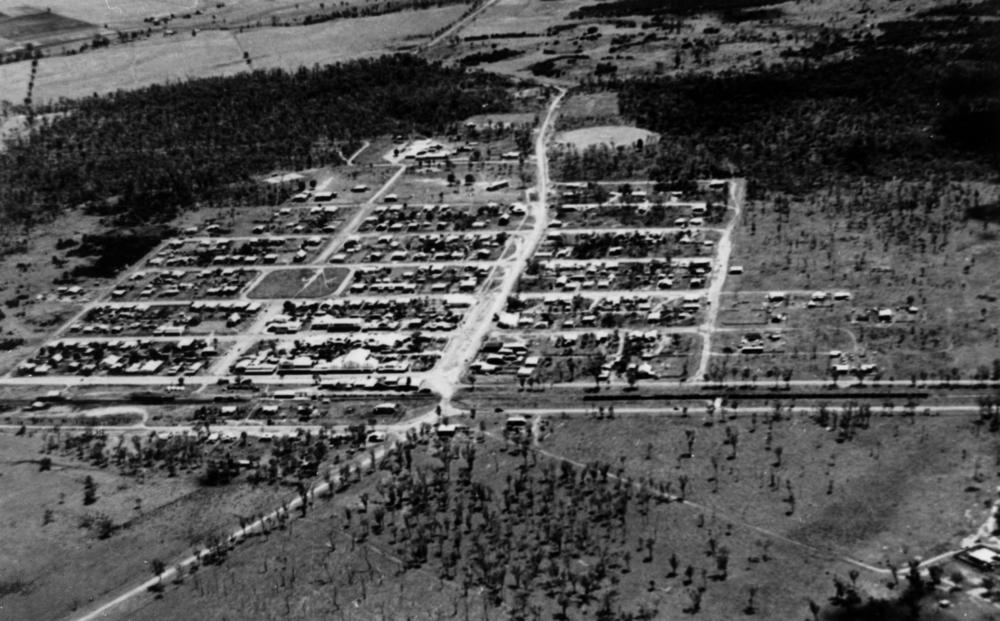 Biloela, Queensland, viewed from the air, 1946