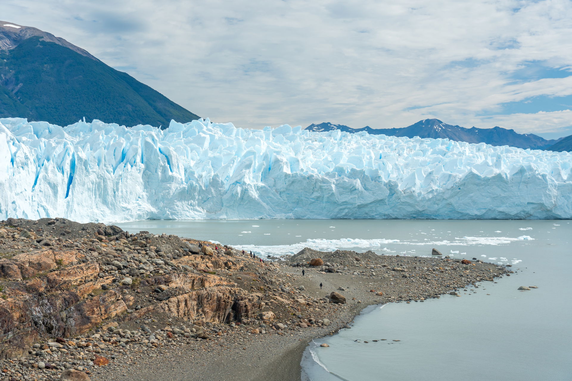 Tourist trekking by the southern side of the Perito Moreno Glac…