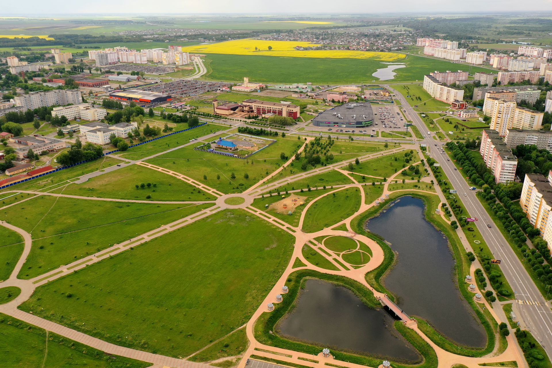 en:Zhlobin City center
