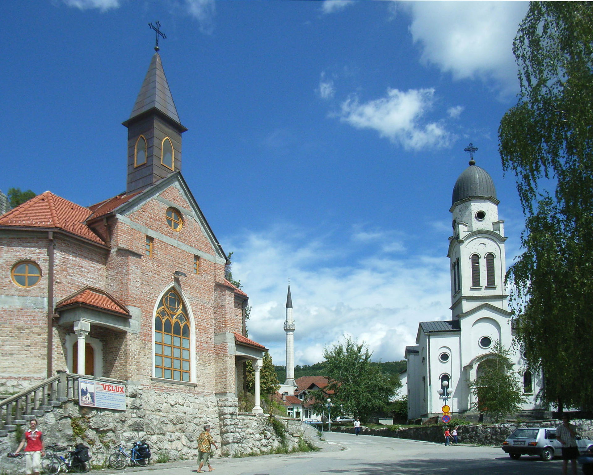 Catholic church, Mosque and Serbian Orthodox Church in Bosanska…