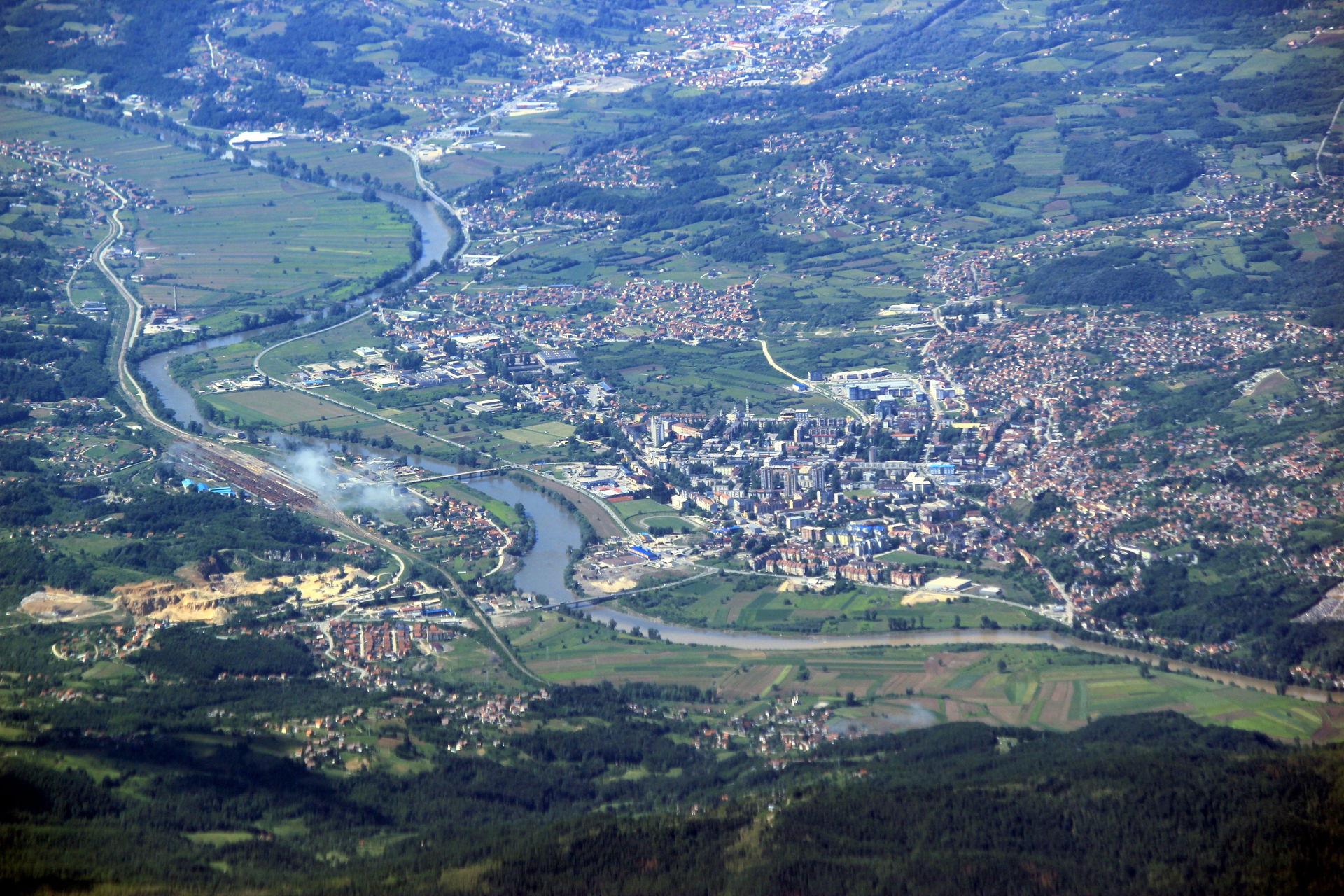 Luftbild von Doboj.