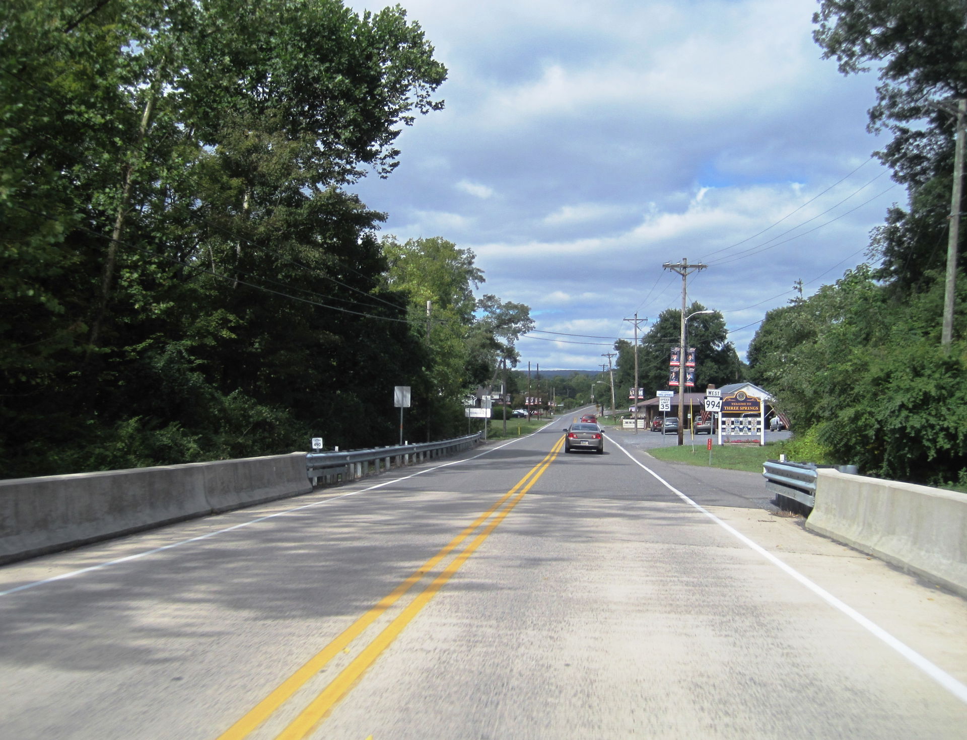 Photo of westbound Pennsylvania Route 994 entering of Three Spr…