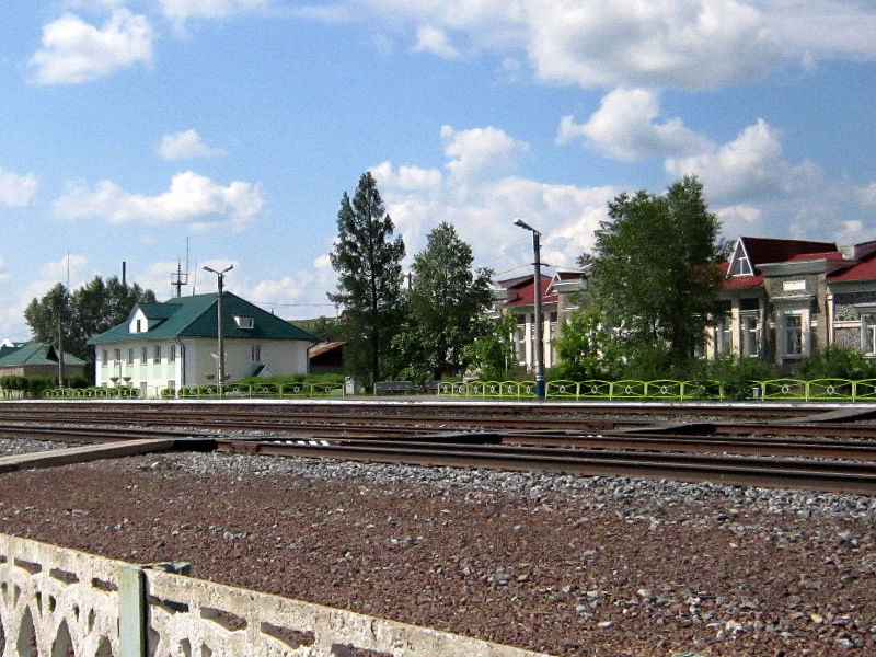 Вокзал станции Шира (Хакасия).