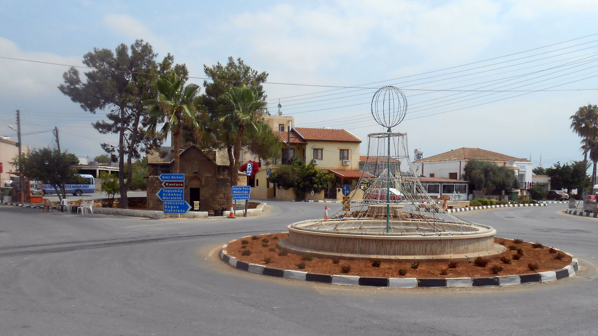 Main square of Iskele (Tricomo)