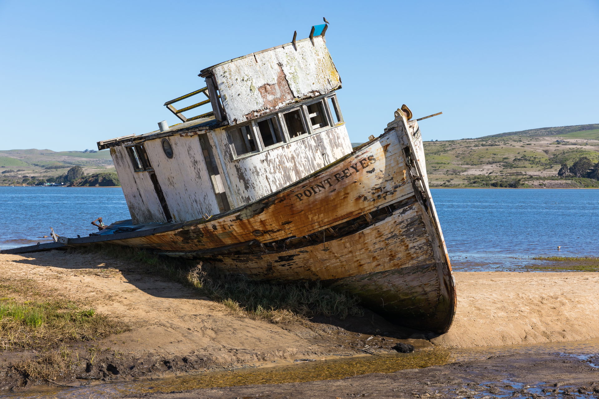 Shipwreck Point Reyes in Inverness on the southwest shore of To…