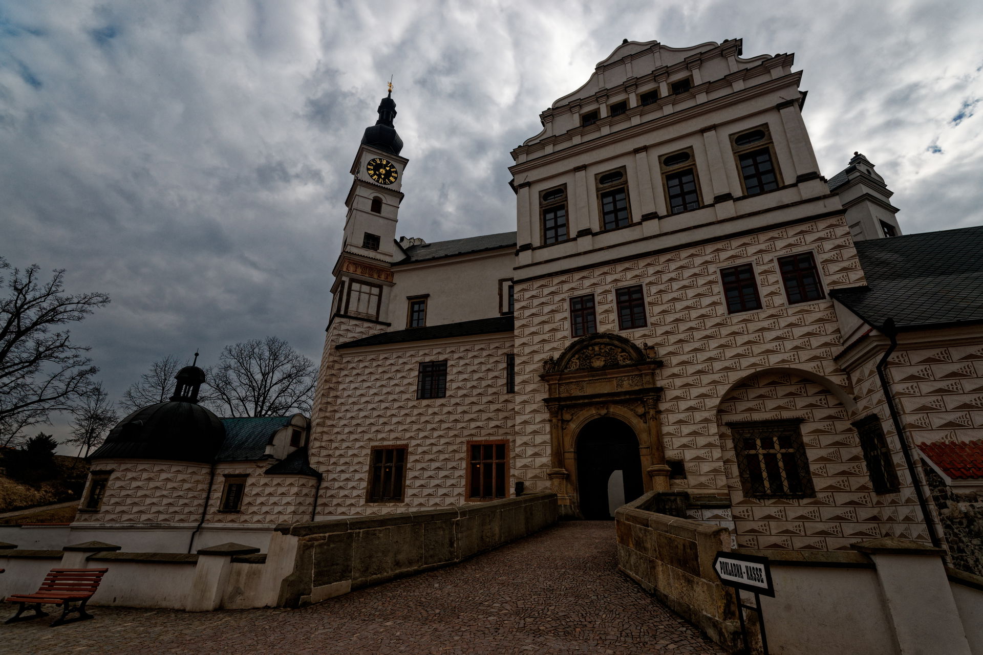 Pardubice - Zámek Pardubice, Castle enlarged by Vilém z Perštej…