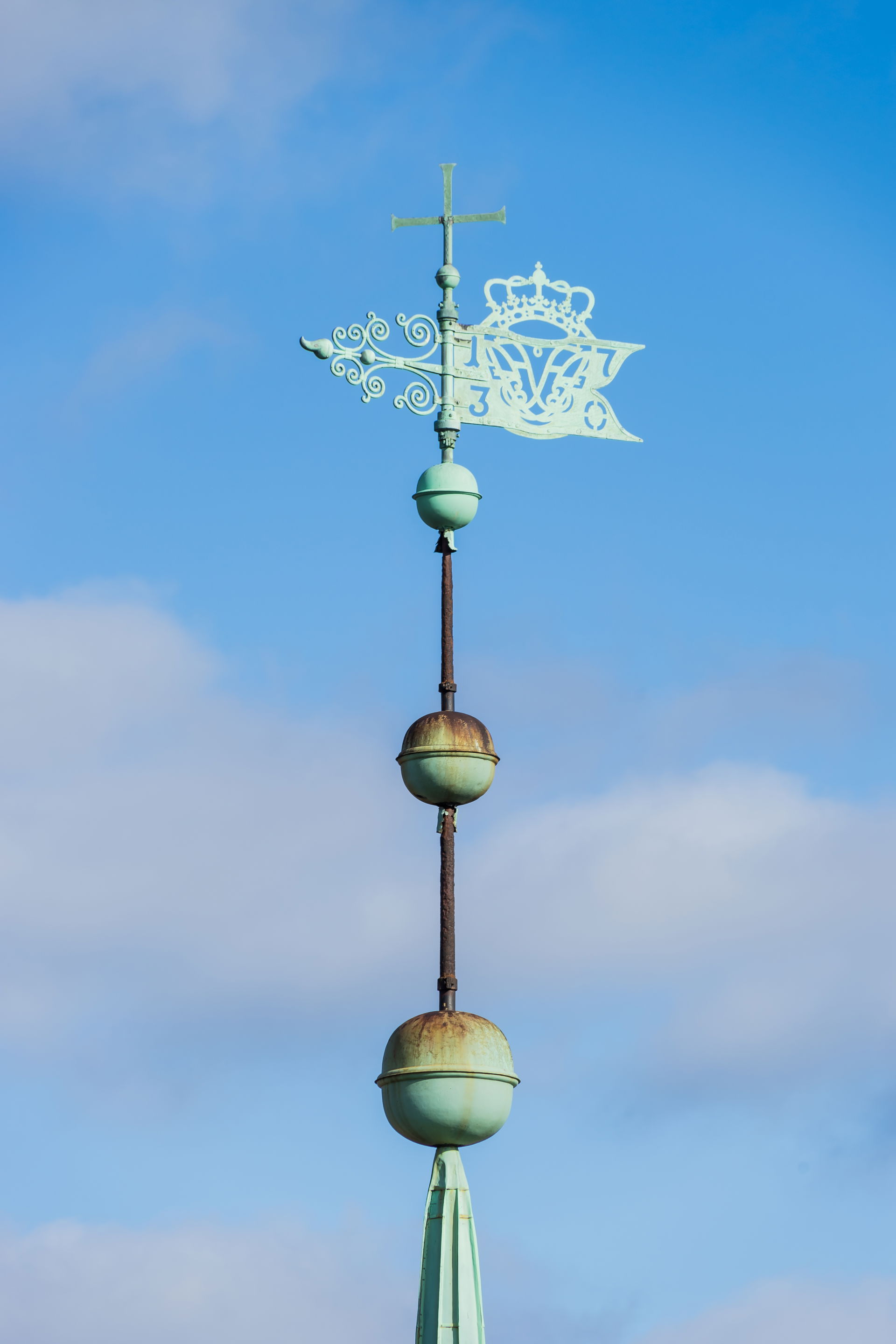 The weather vane of the Trinitatis kirke, as seen from the Rund…