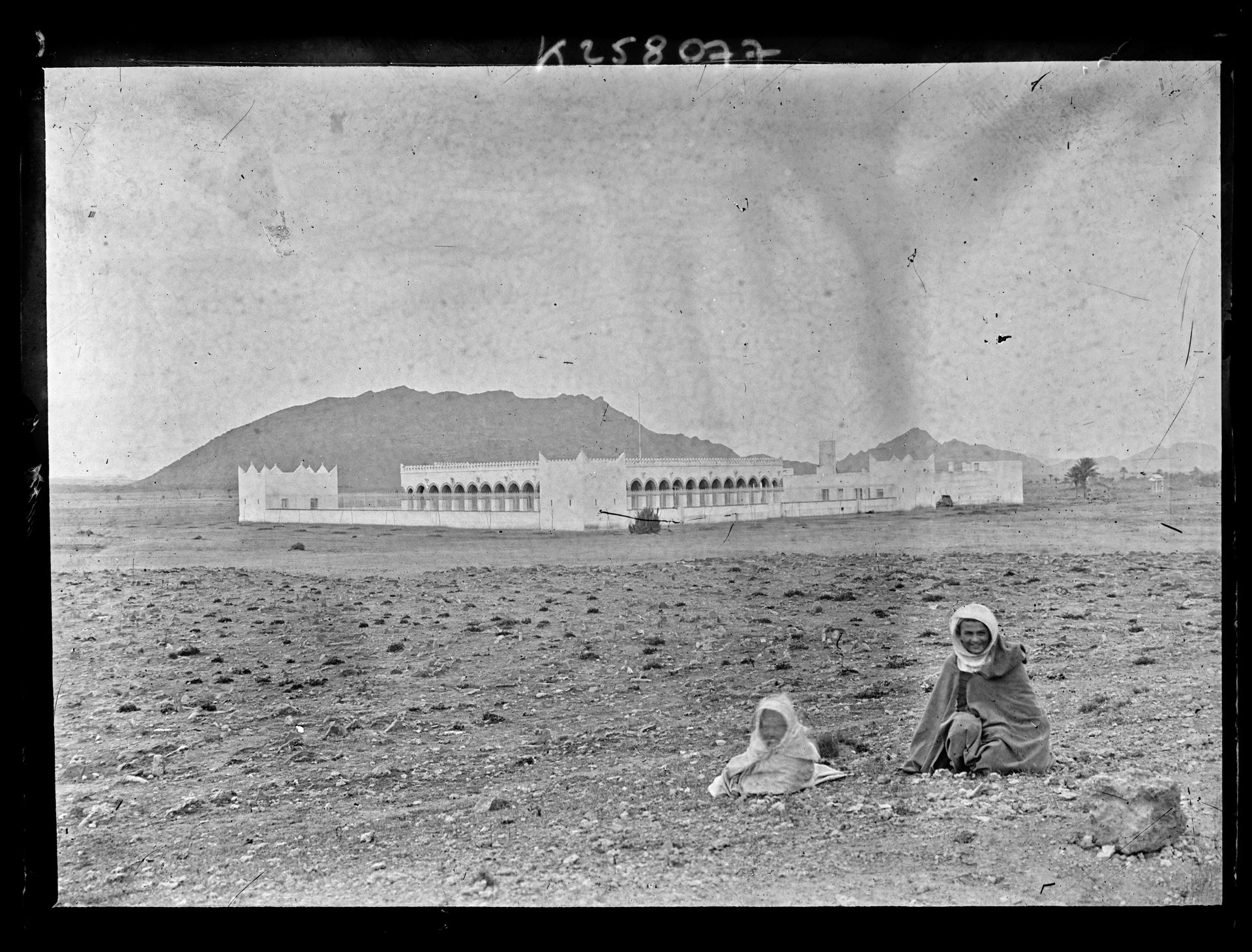 Sujet : Bâtiments publics -- Beni Ounif (Algérie)
Beni Ounif (A…