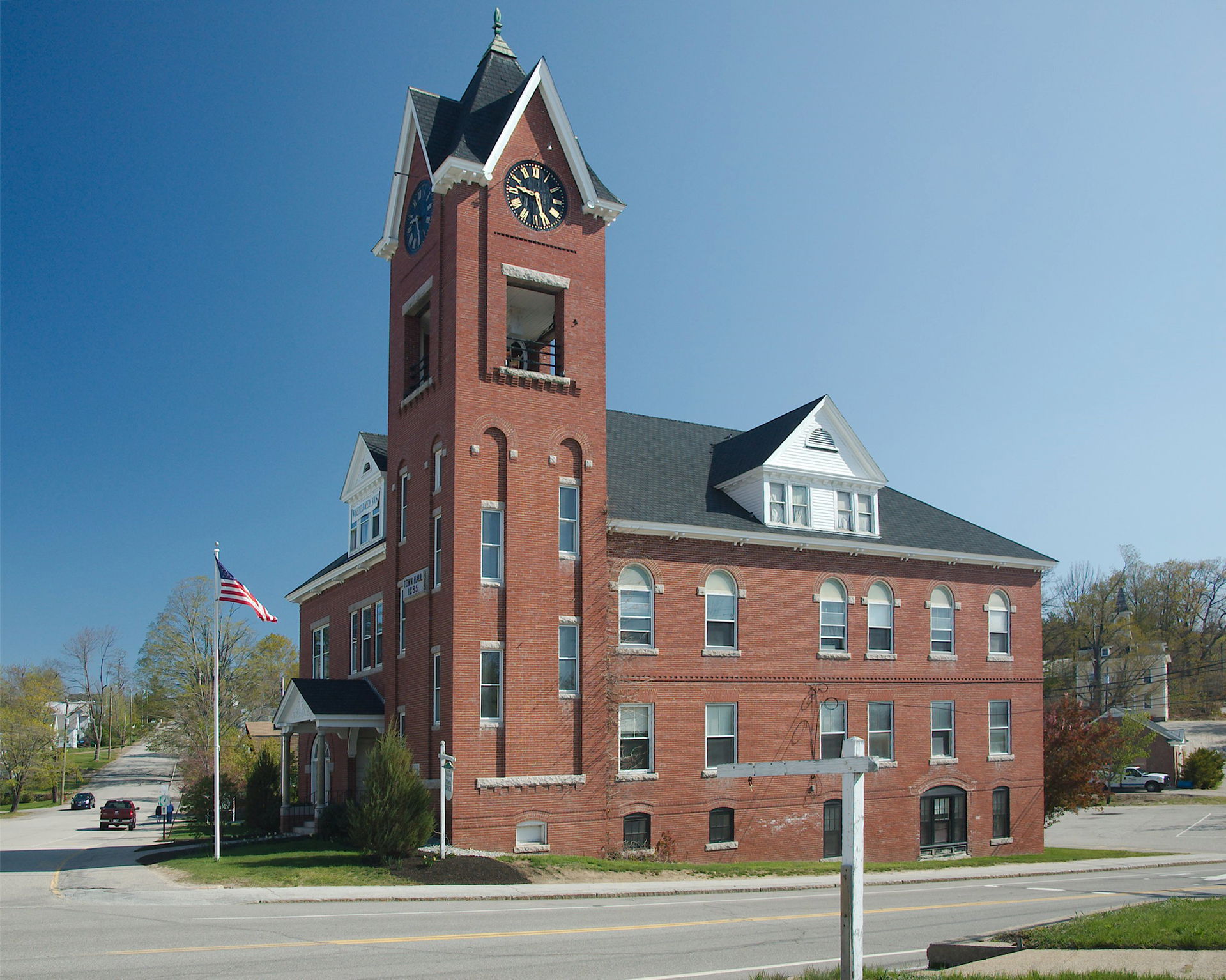 Town hall of Wakefield, New Hampshire. Plaque states it was bui…
