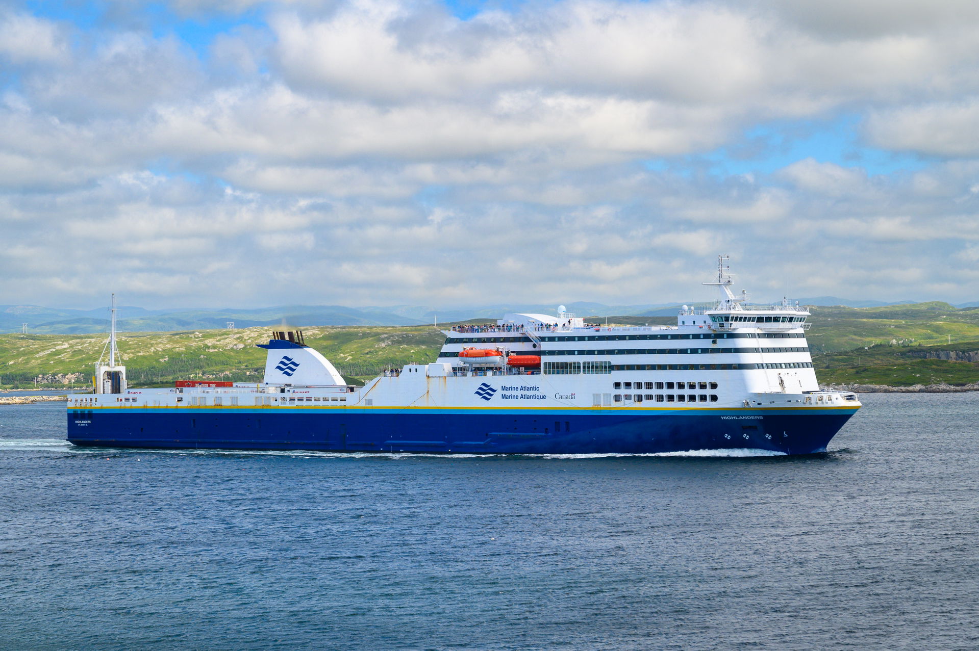 Marine Atlantic ROPAX ferry, HIGHLANDERS - IMO 9331189, leaving…