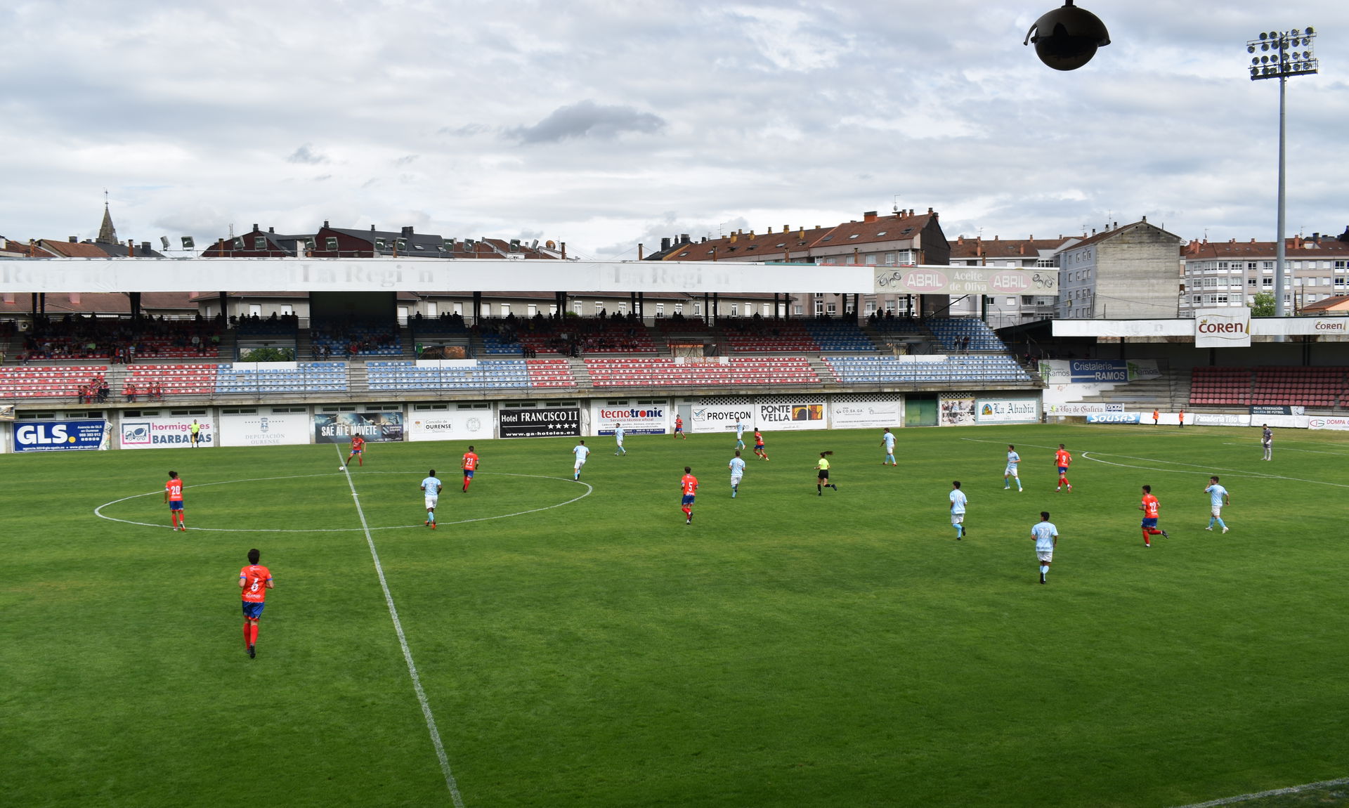 UD Ourense - Villalonga CF, lance do xogo